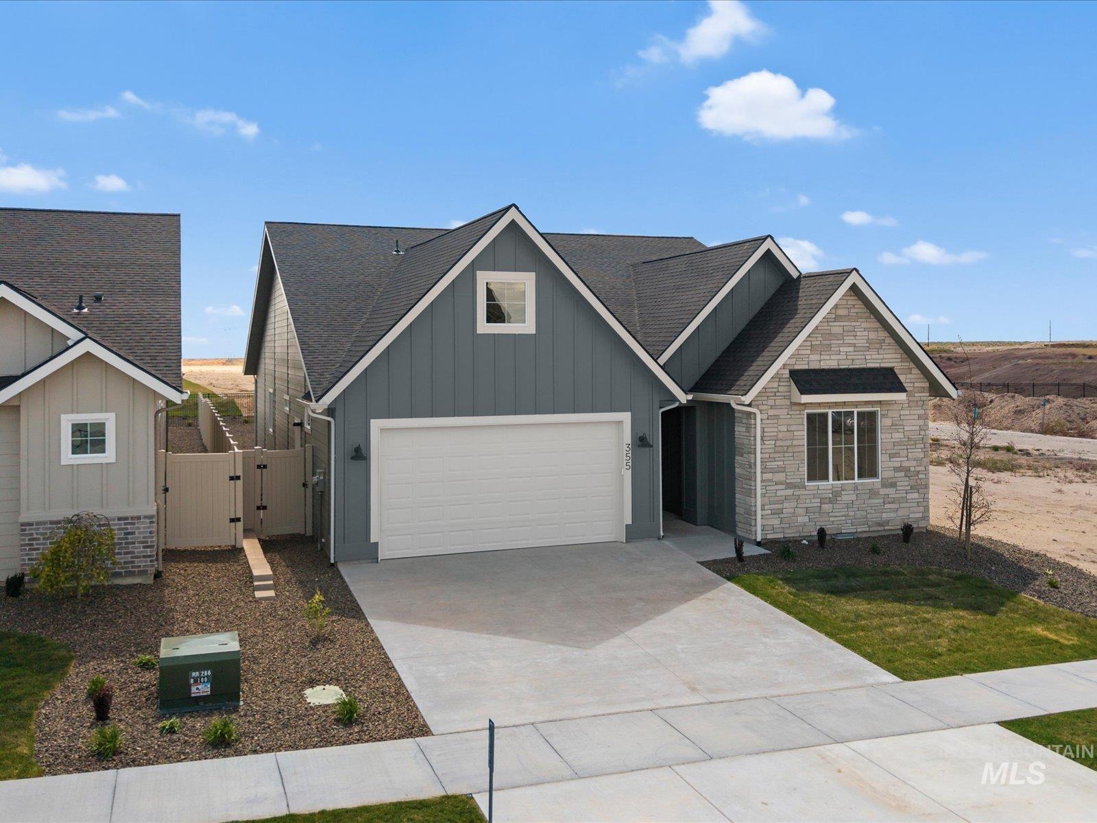 355 S Bumper Way, Boise, Idaho 83716, 3 Bedrooms, 2 Bathrooms, Residential For Sale, Price $539,900, 98987039