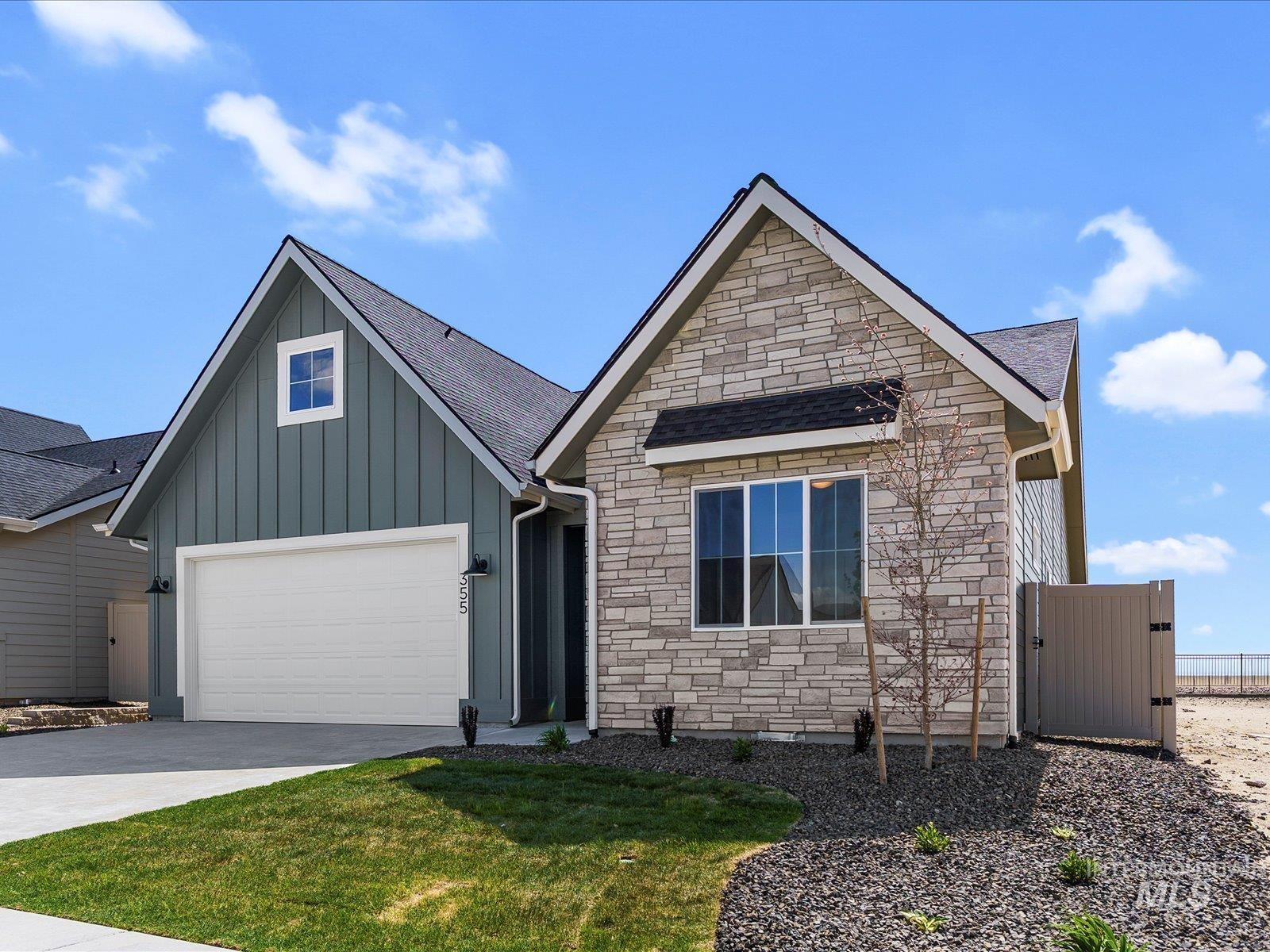 355 S Bumper Way, Boise, Idaho 83716, 3 Bedrooms, 2 Bathrooms, Residential For Sale, Price $539,900, 98987039