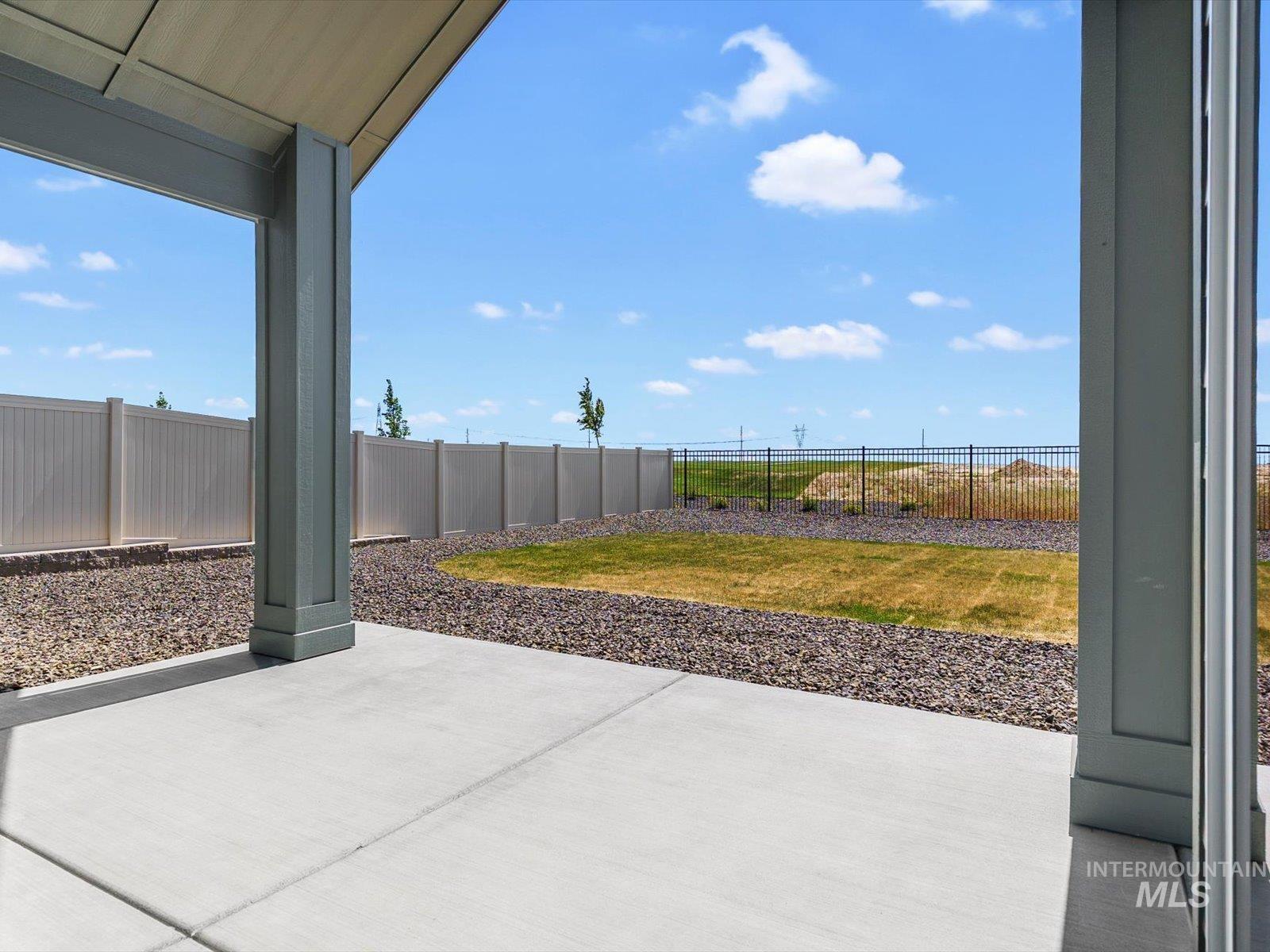 355 S Bumper Way, Boise, Idaho 83716, 3 Bedrooms, 2 Bathrooms, Residential For Sale, Price $539,900, 98987039