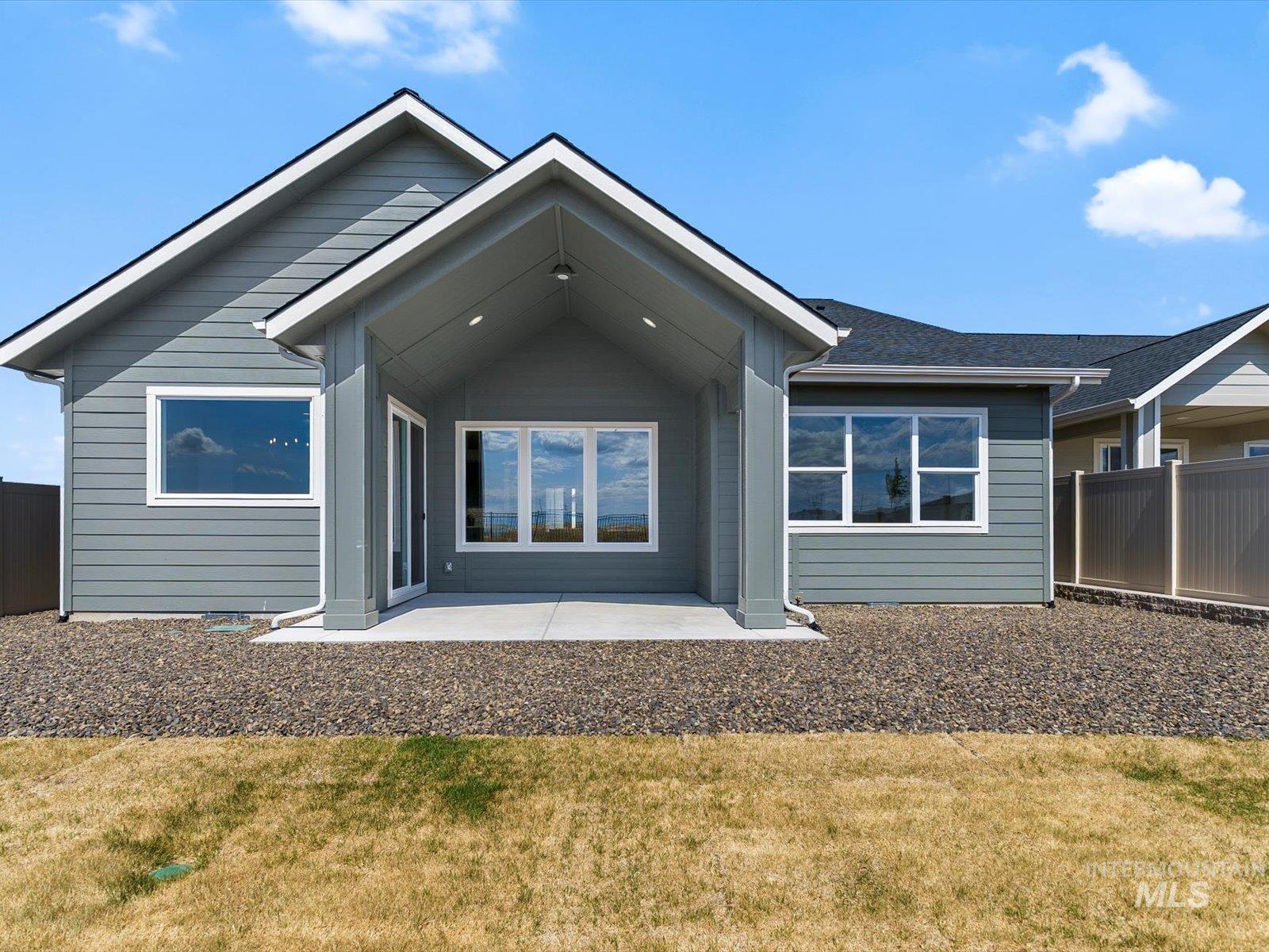 355 S Bumper Way, Boise, Idaho 83716, 3 Bedrooms, 2 Bathrooms, Residential For Sale, Price $539,900, 98987039