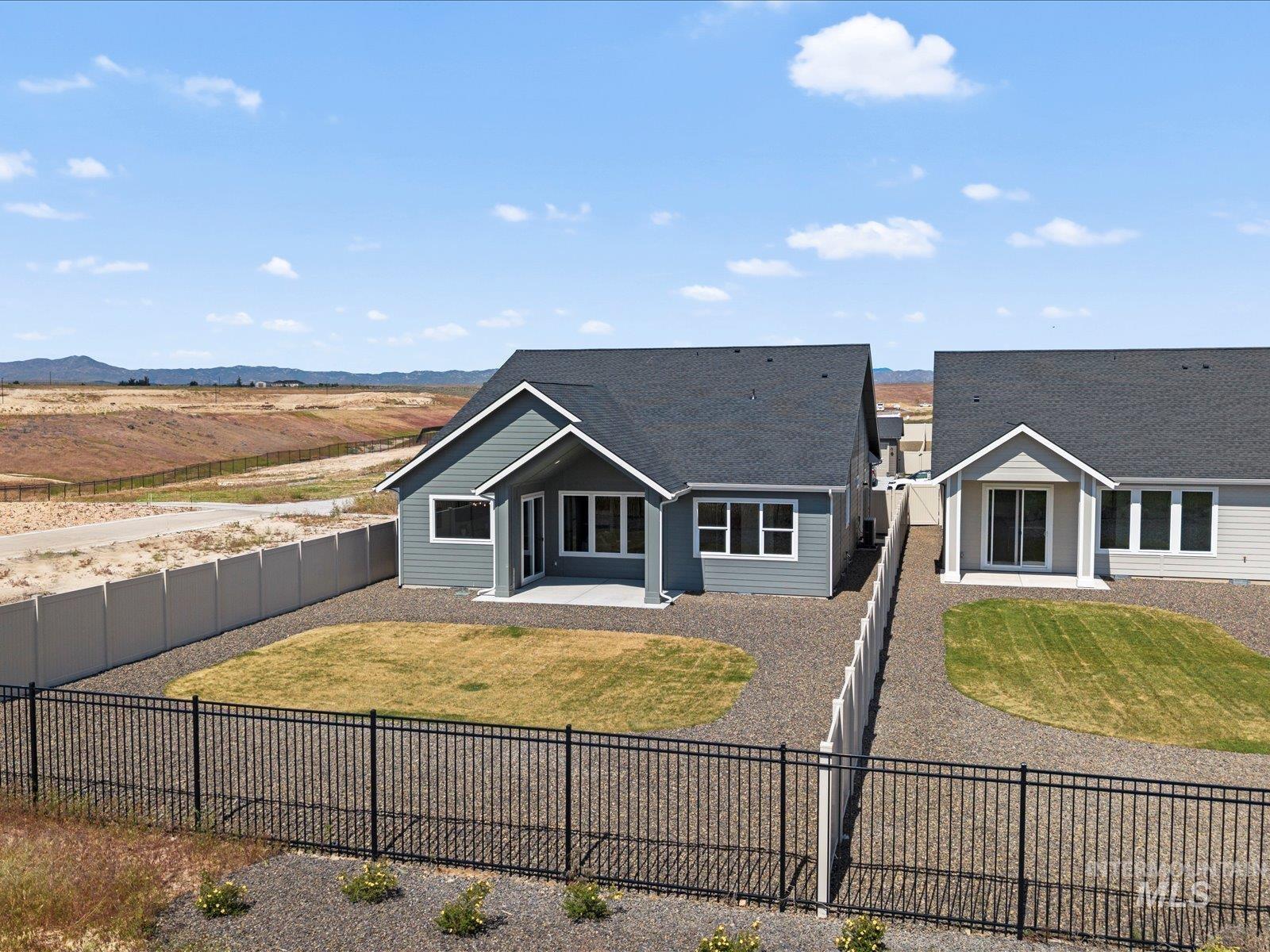 355 S Bumper Way, Boise, Idaho 83716, 3 Bedrooms, 2 Bathrooms, Residential For Sale, Price $539,900, 98987039