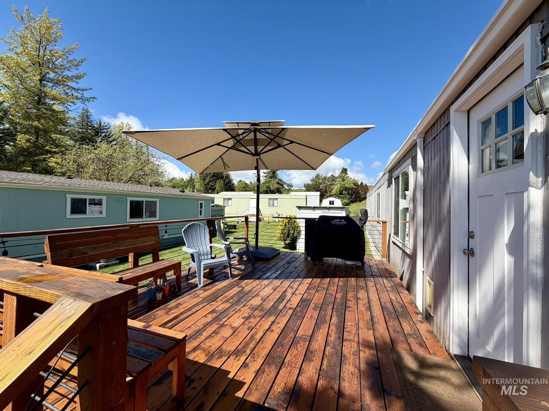 411 N Almon St., Moscow, Idaho 83843, 2 Bedrooms, 2 Bathrooms, Residential For Sale, Price $55,000, 98987040