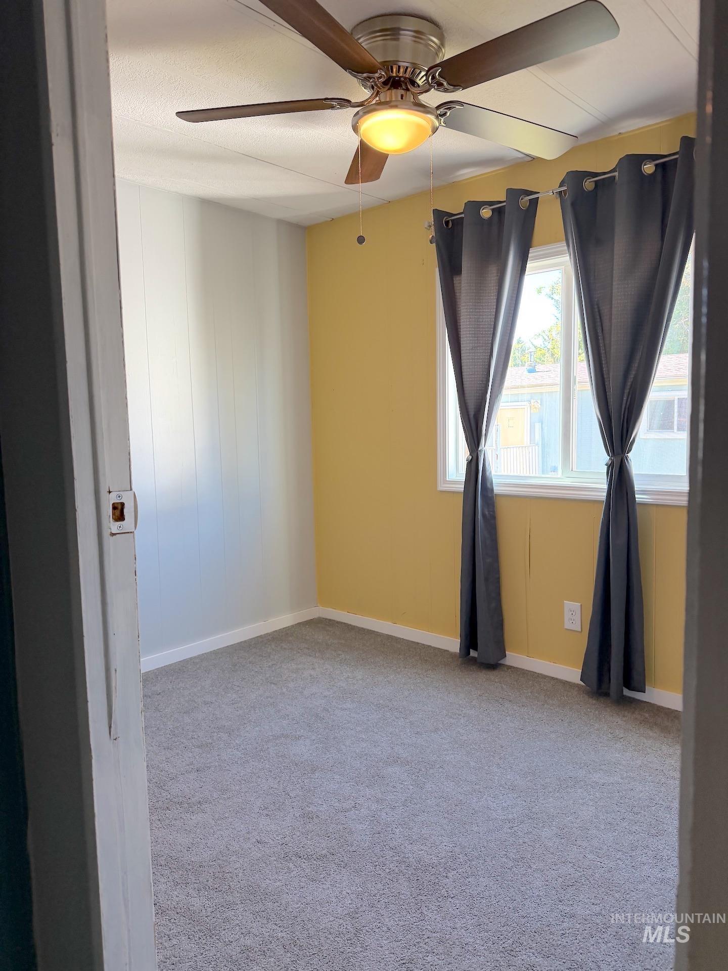 411 N Almon St., Moscow, Idaho 83843, 2 Bedrooms, 2 Bathrooms, Residential For Sale, Price $55,000, 98987040