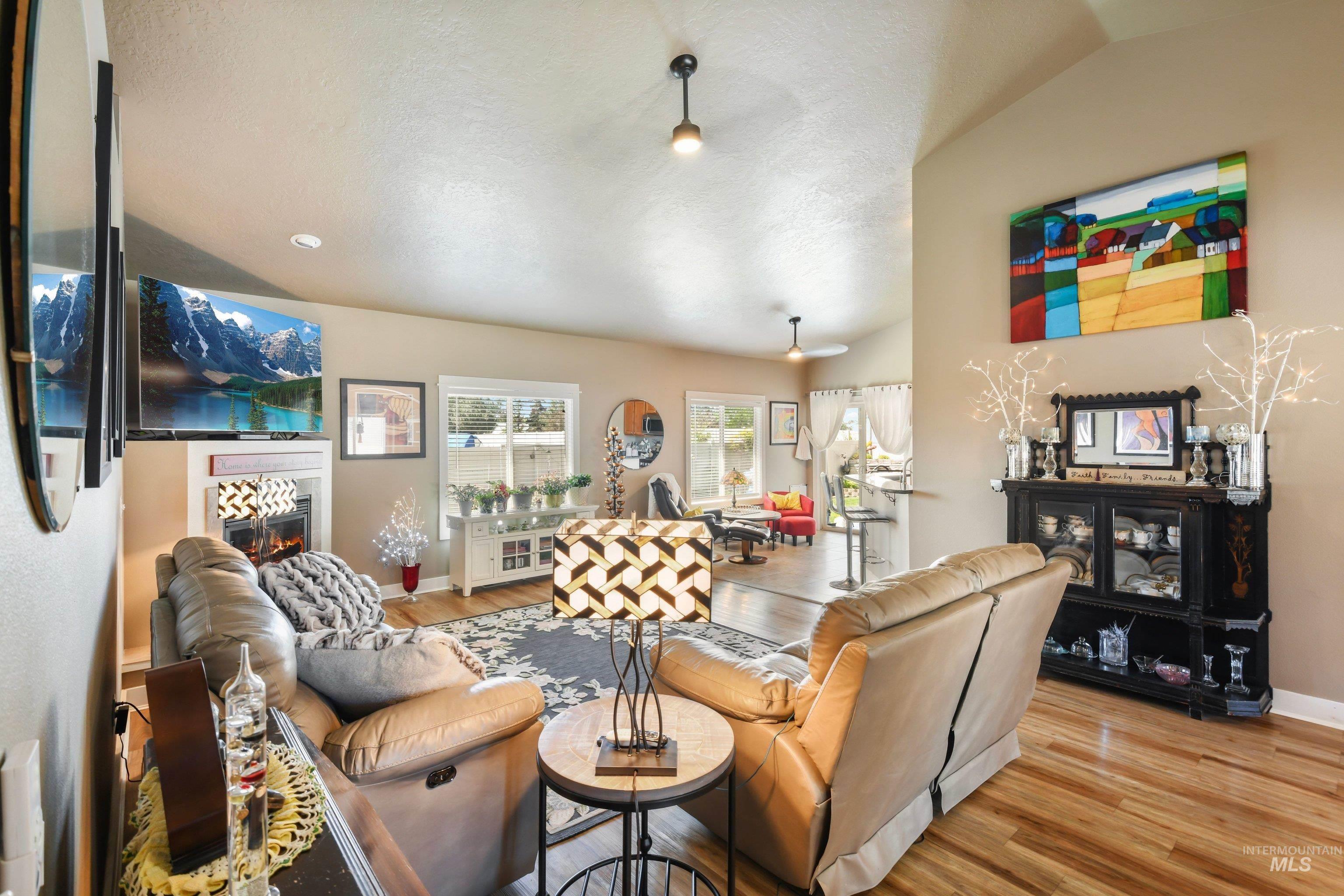 16 N Luke Loop, Nampa, Idaho 83651, 3 Bedrooms, 2 Bathrooms, Residential For Sale, Price $465,000, 98987044