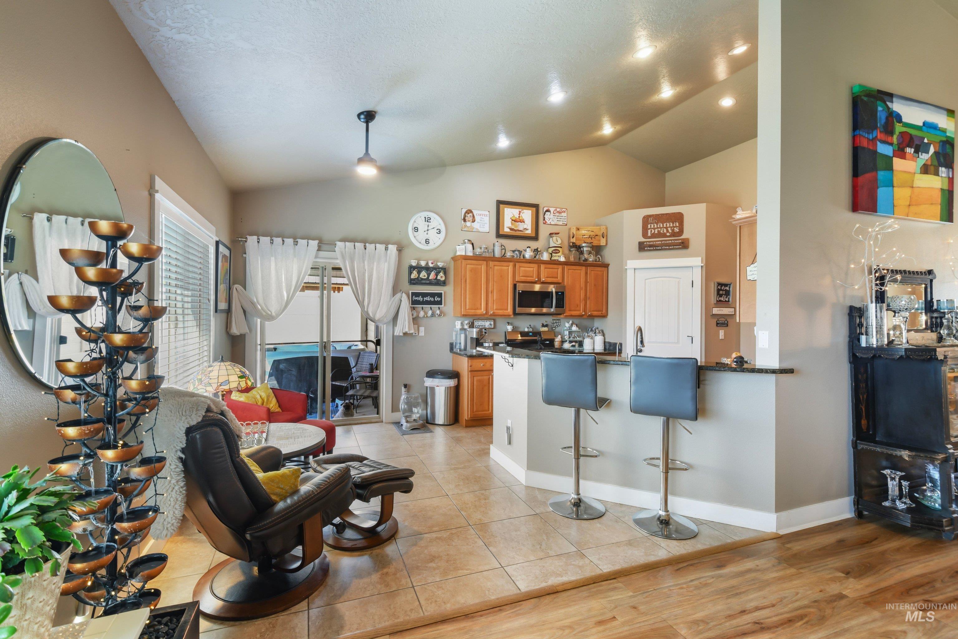 16 N Luke Loop, Nampa, Idaho 83651, 3 Bedrooms, 2 Bathrooms, Residential For Sale, Price $465,000, 98987044