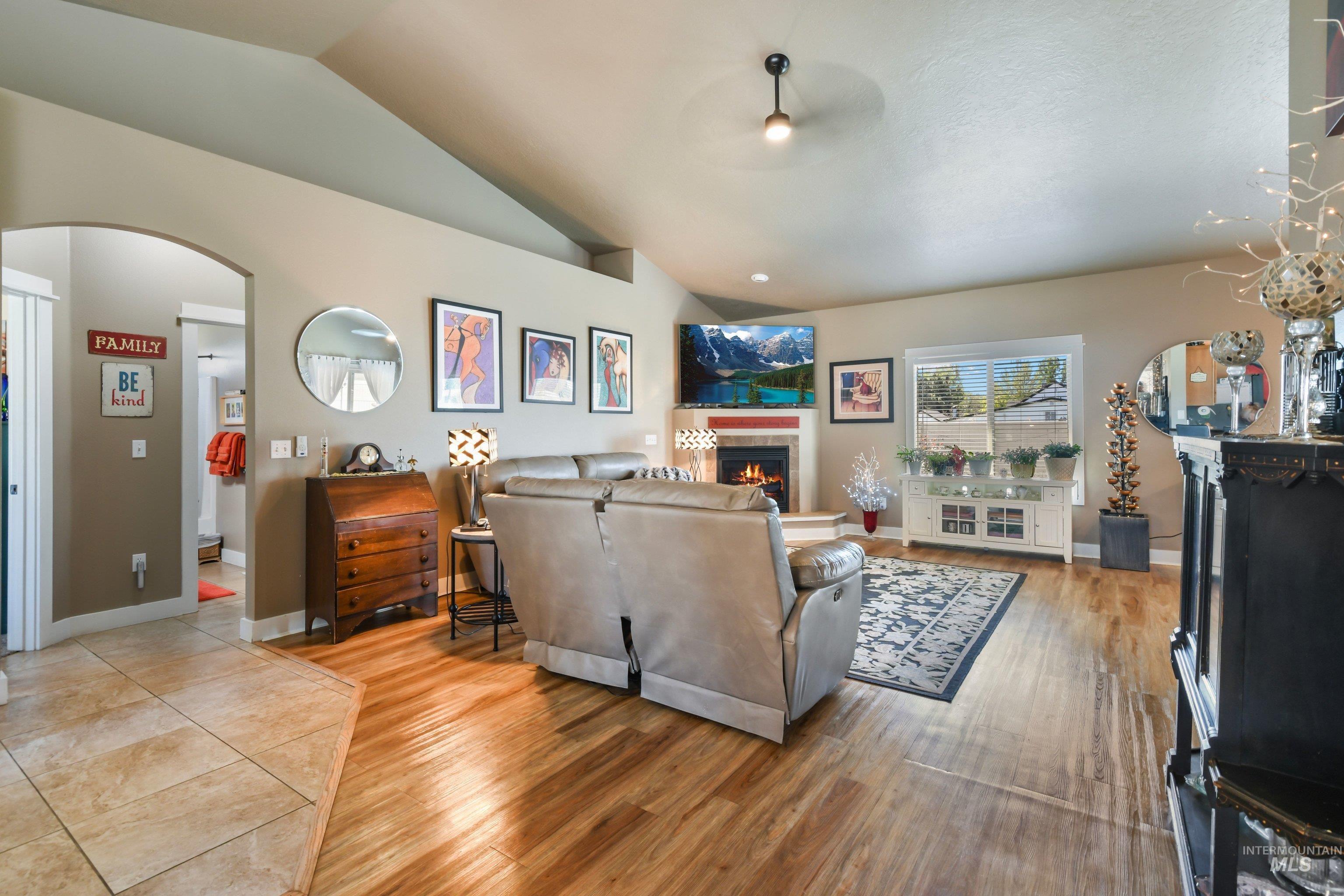 16 N Luke Loop, Nampa, Idaho 83651, 3 Bedrooms, 2 Bathrooms, Residential For Sale, Price $465,000, 98987044