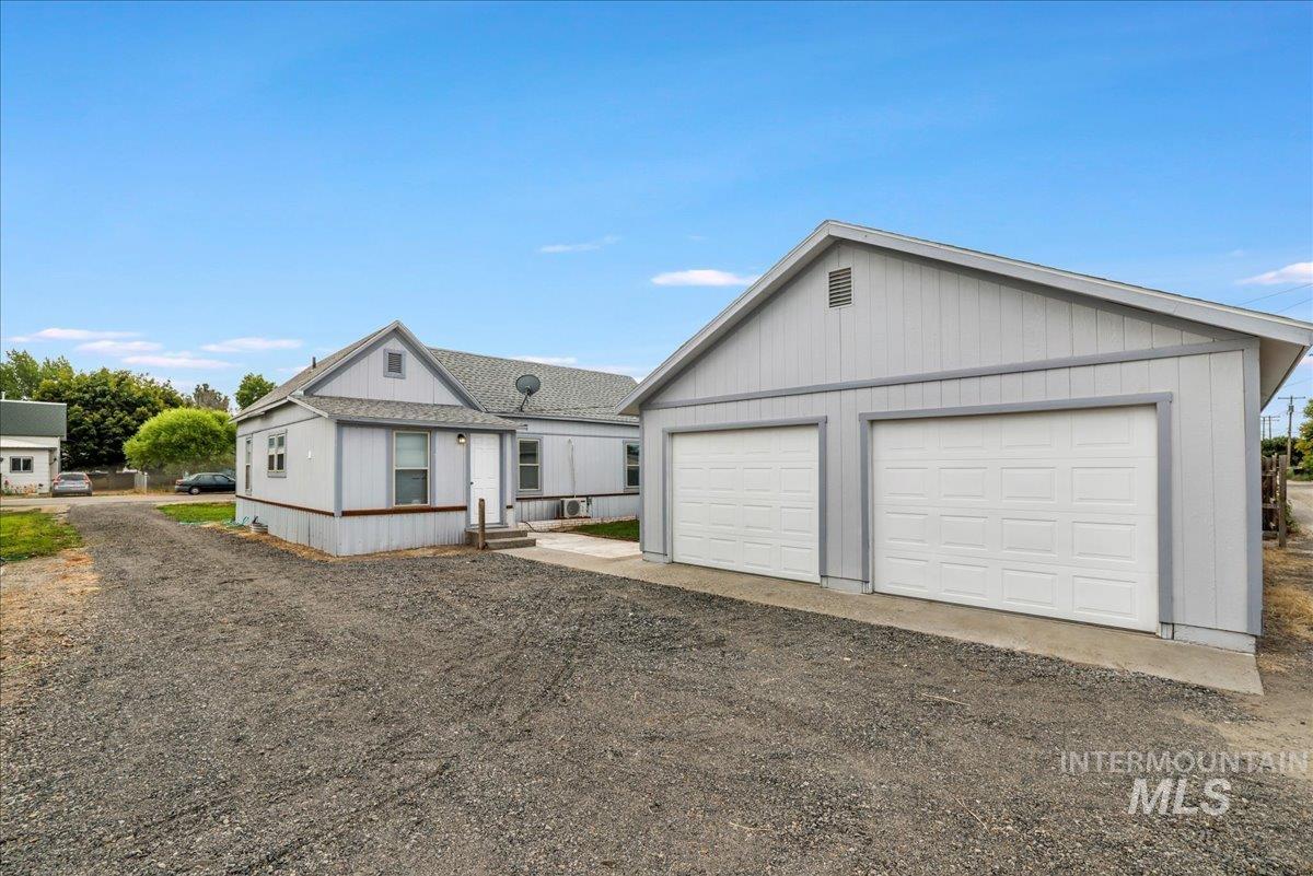 225 Oregon St, Gooding, Idaho 83330, 3 Bedrooms, 1 Bathroom, Residential For Sale, Price $249,900, 98987045