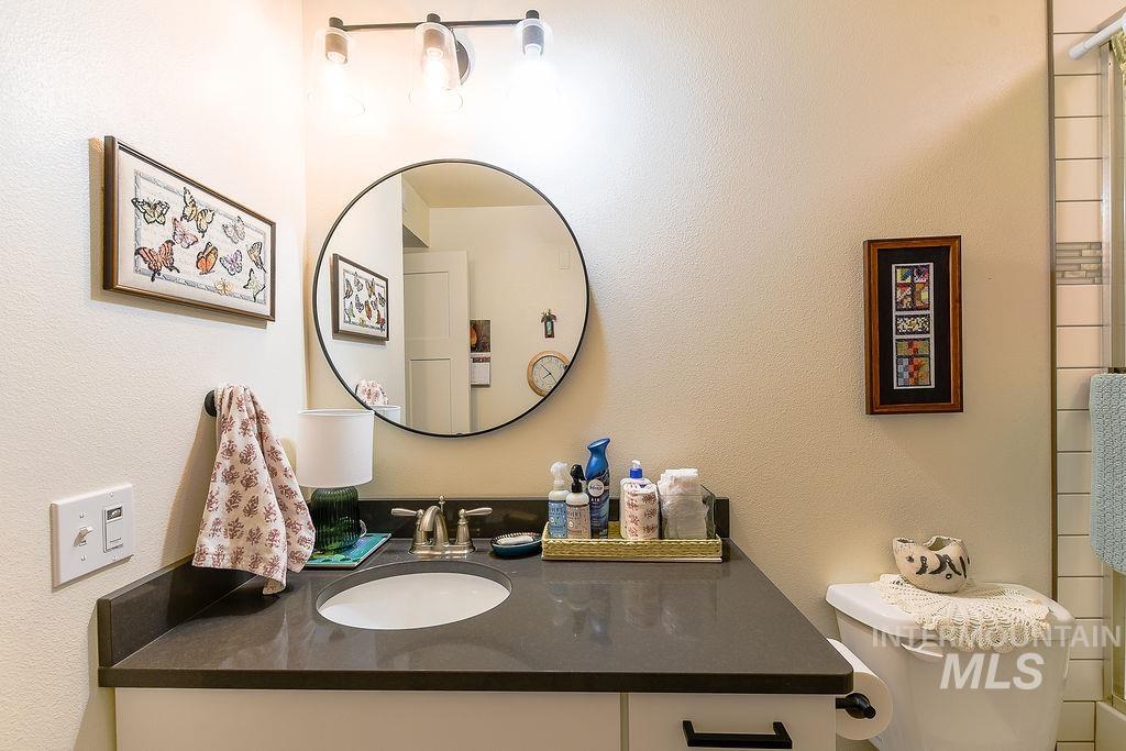 115 N Almon, Moscow, Idaho 83843, 2 Bedrooms, 2 Bathrooms, Residential For Sale, Price $449,500, 98987047