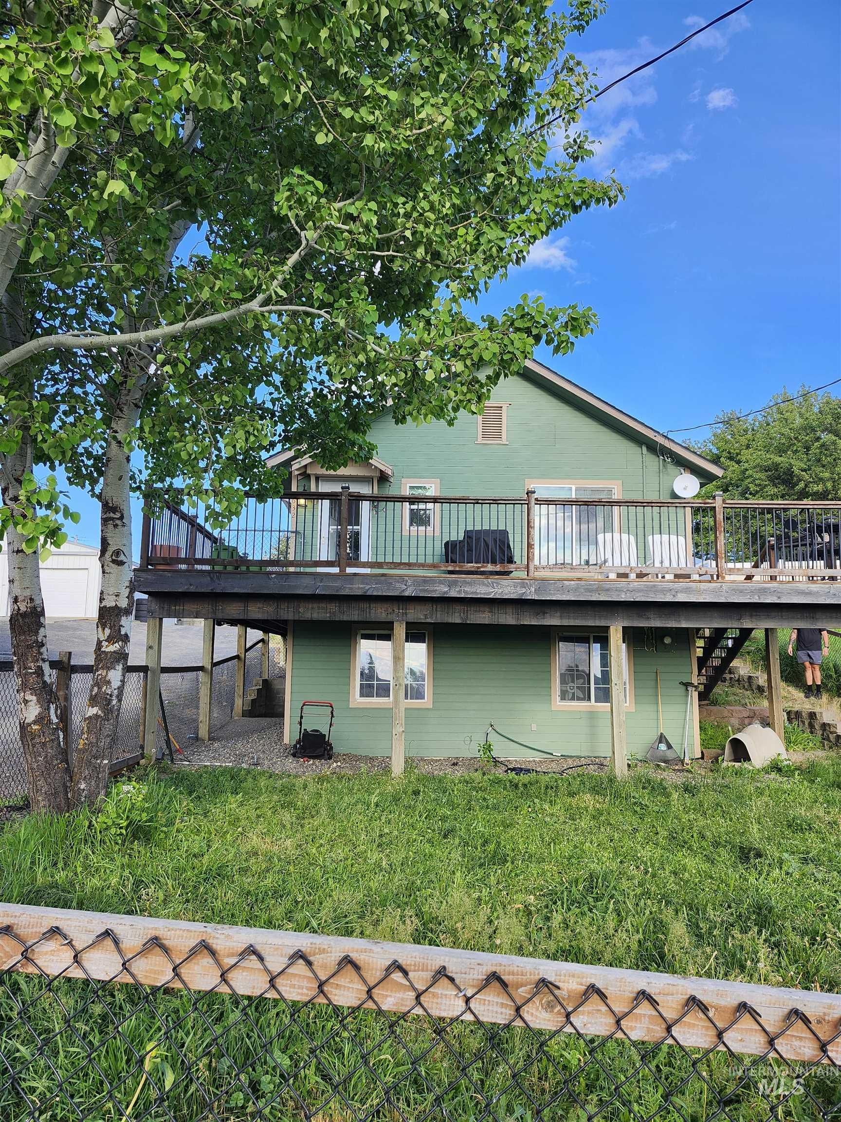 632 N Fir Street, Genesee, Idaho 83832, 3 Bedrooms, 2 Bathrooms, Residential For Sale, Price $361,000, 98987049