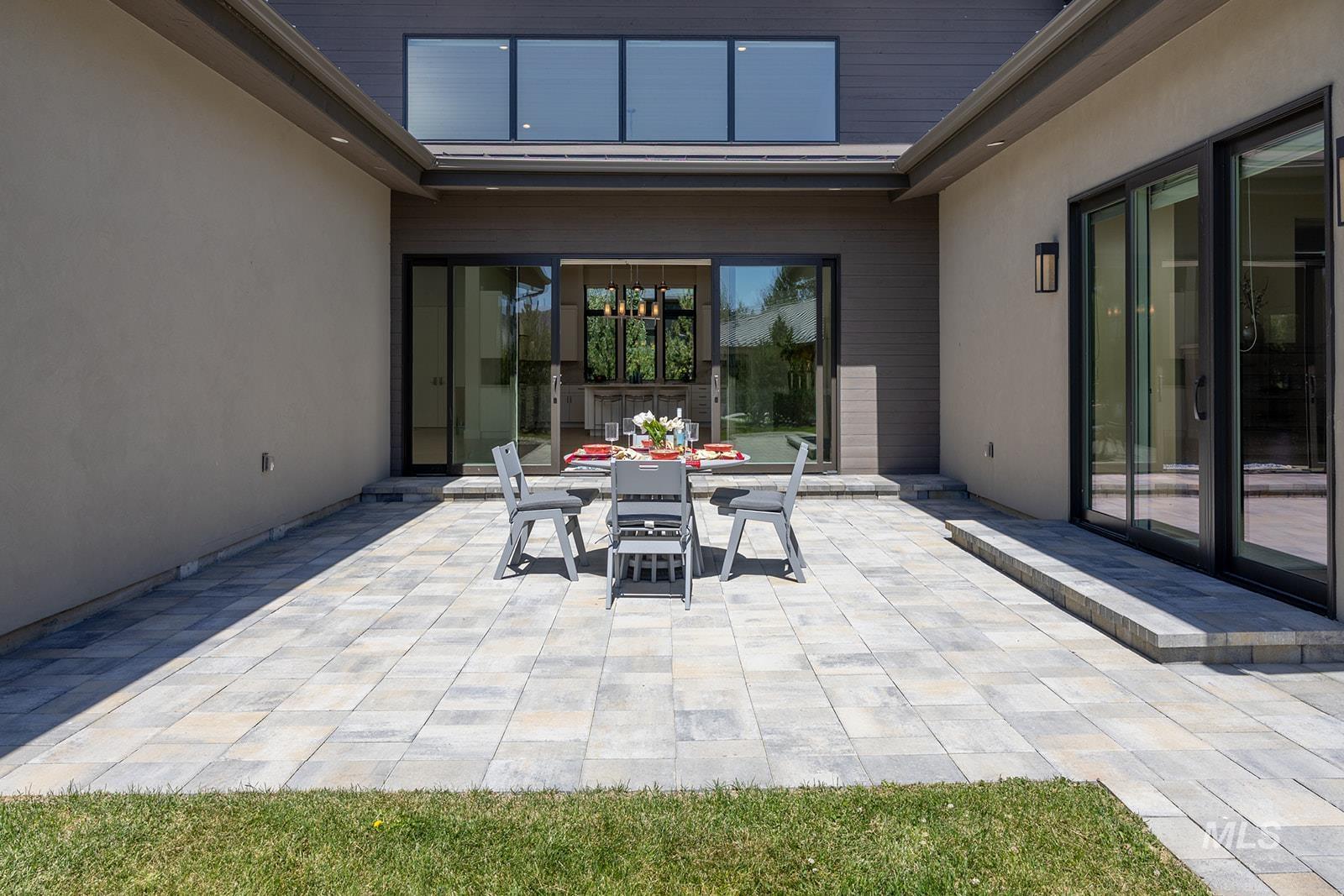 27 Streamside Drive, Hailey, Idaho 83333, 4 Bedrooms, 3.5 Bathrooms, Residential For Sale, Price $2,749,000, 98987050