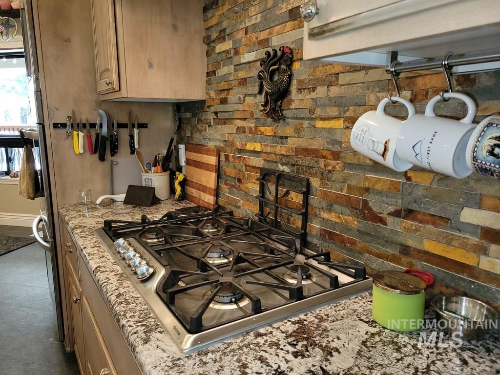 191 Clear Creek Road, Cascade, Idaho 83611, 4 Bedrooms, 5 Bathrooms, Residential For Sale, Price $2,100,000, 98987051
