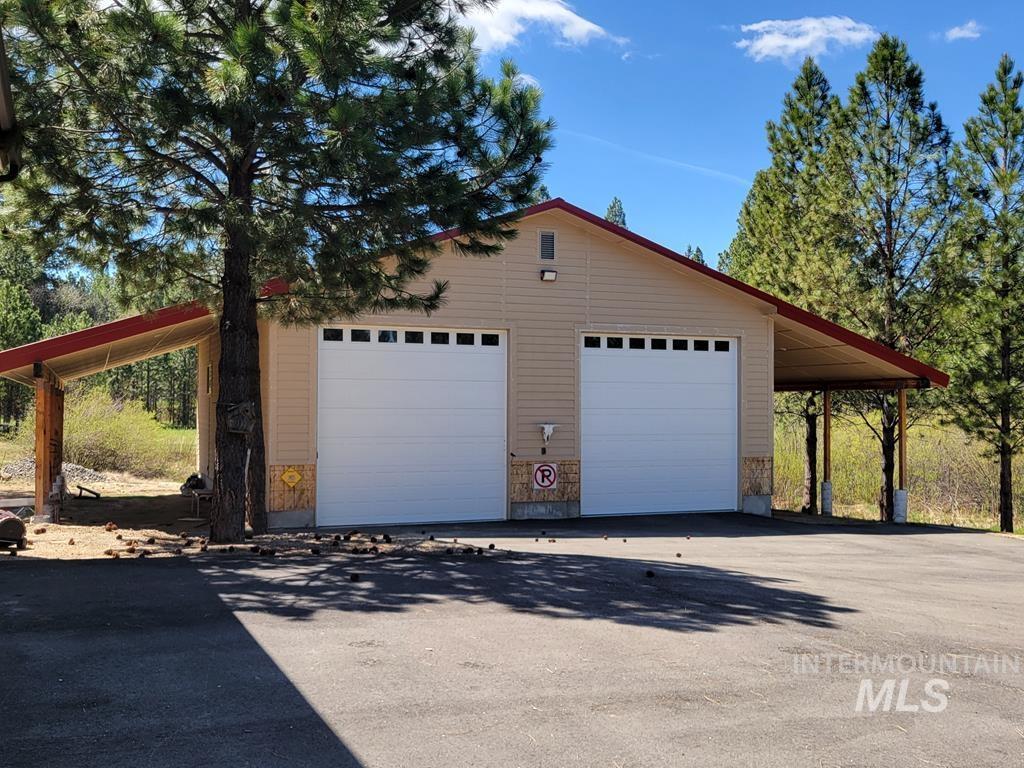 191 Clear Creek Road, Cascade, Idaho 83611, 4 Bedrooms, 5 Bathrooms, Residential For Sale, Price $2,100,000, 98987051