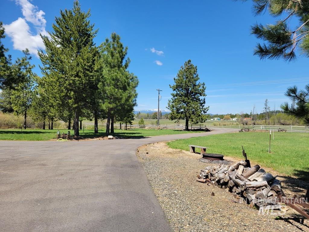 191 Clear Creek Road, Cascade, Idaho 83611, 4 Bedrooms, 5 Bathrooms, Residential For Sale, Price $2,100,000, 98987051