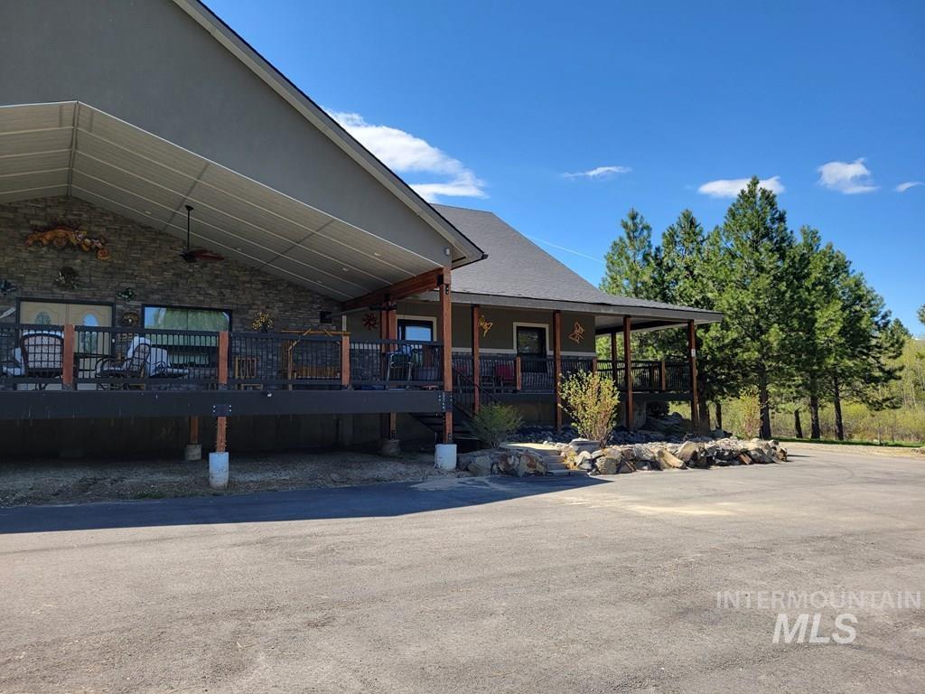 191 Clear Creek Road, Cascade, Idaho 83611, 4 Bedrooms, 5 Bathrooms, Residential For Sale, Price $2,100,000, 98987051