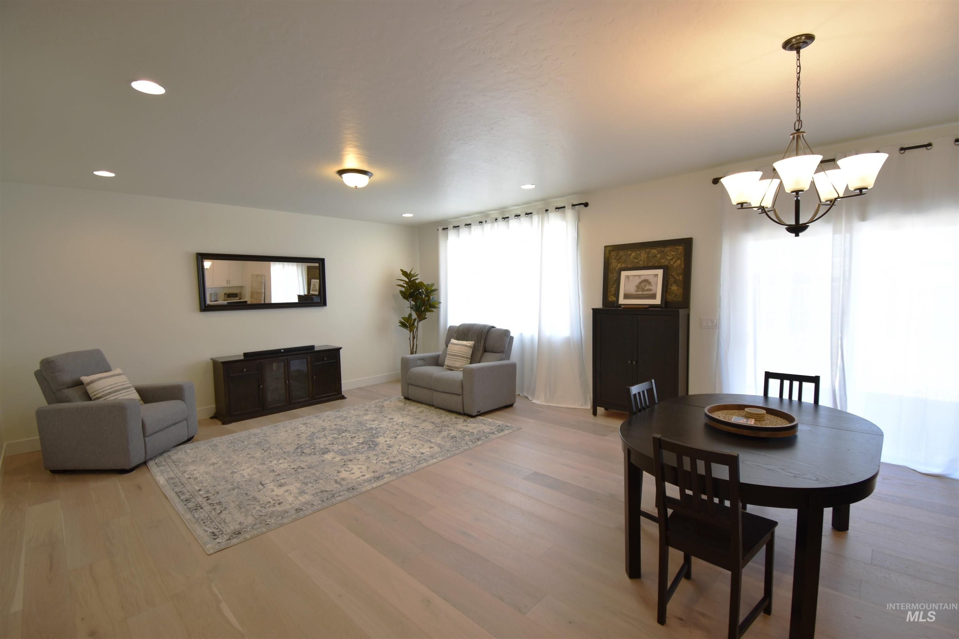 2008 W Concha St., Middleton, Idaho 83644, 4 Bedrooms, 2.5 Bathrooms, Residential For Sale, Price $640,000, 98987052