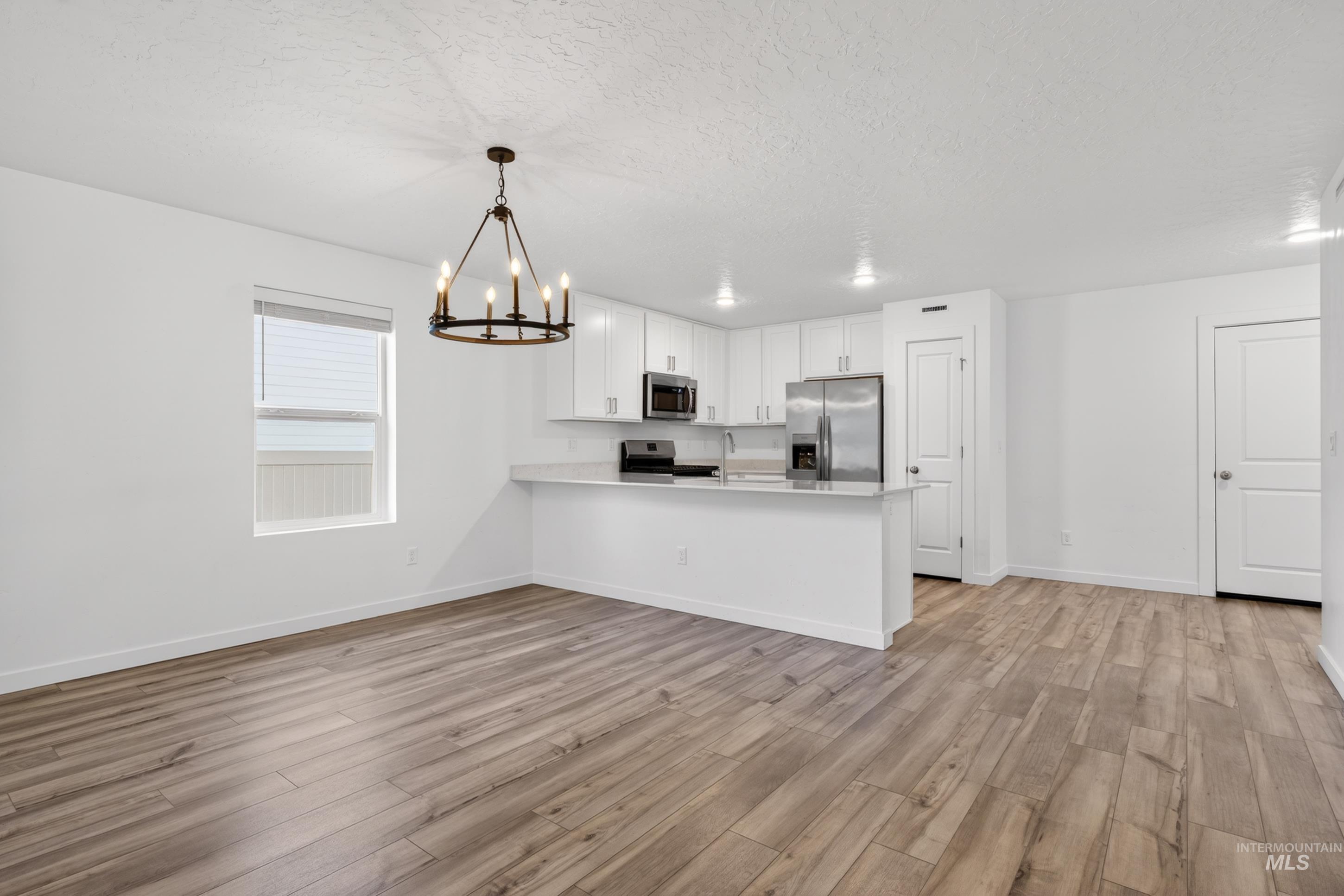 10978 W Hidden Point St, Star, Idaho 83669, 3 Bedrooms, 2 Bathrooms, Residential For Sale, Price $419,000, 98987056