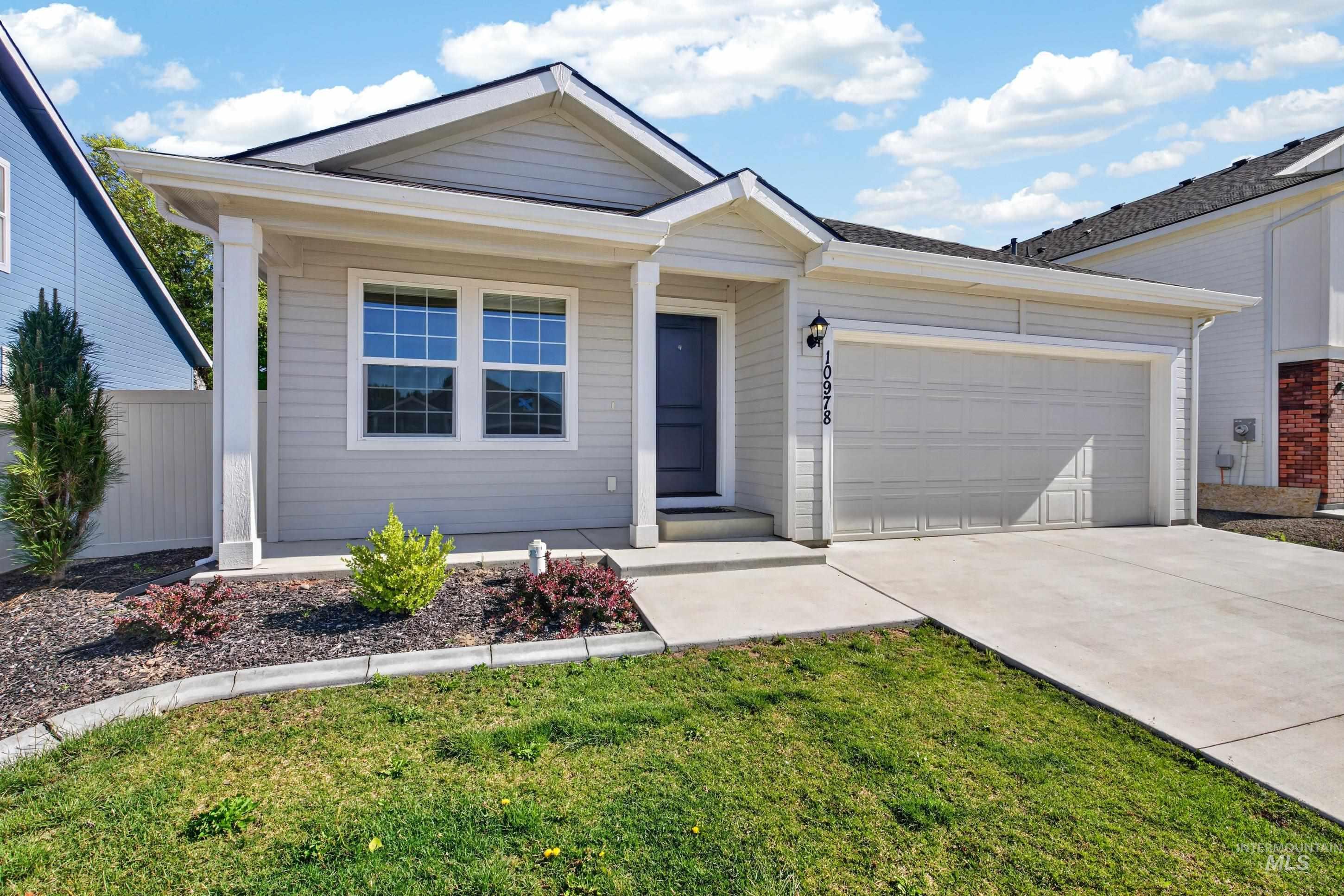 10978 W Hidden Point St, Star, Idaho 83669, 3 Bedrooms, 2 Bathrooms, Residential For Sale, Price $419,000, 98987056