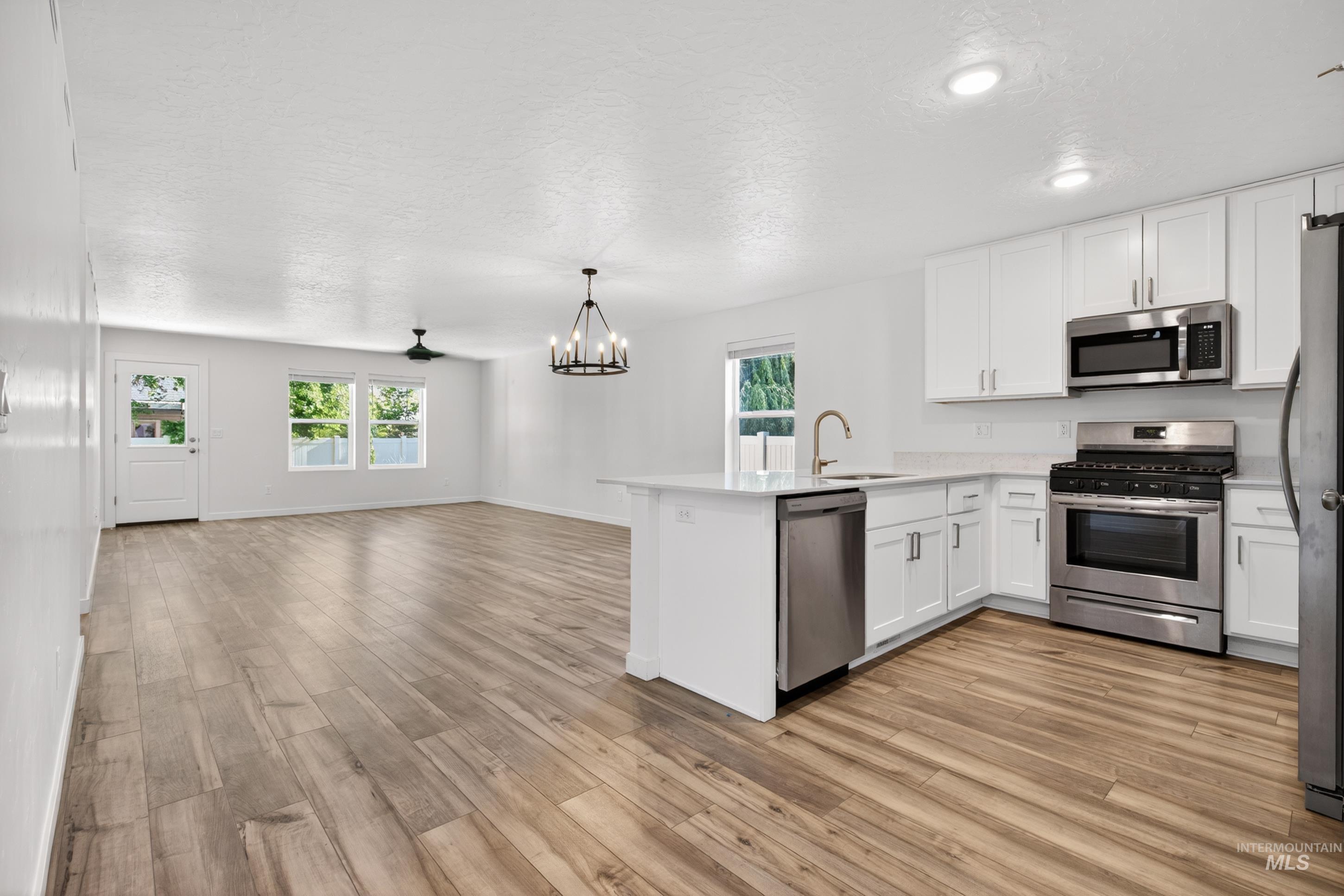 10978 W Hidden Point St, Star, Idaho 83669, 3 Bedrooms, 2 Bathrooms, Residential For Sale, Price $419,000, 98987056