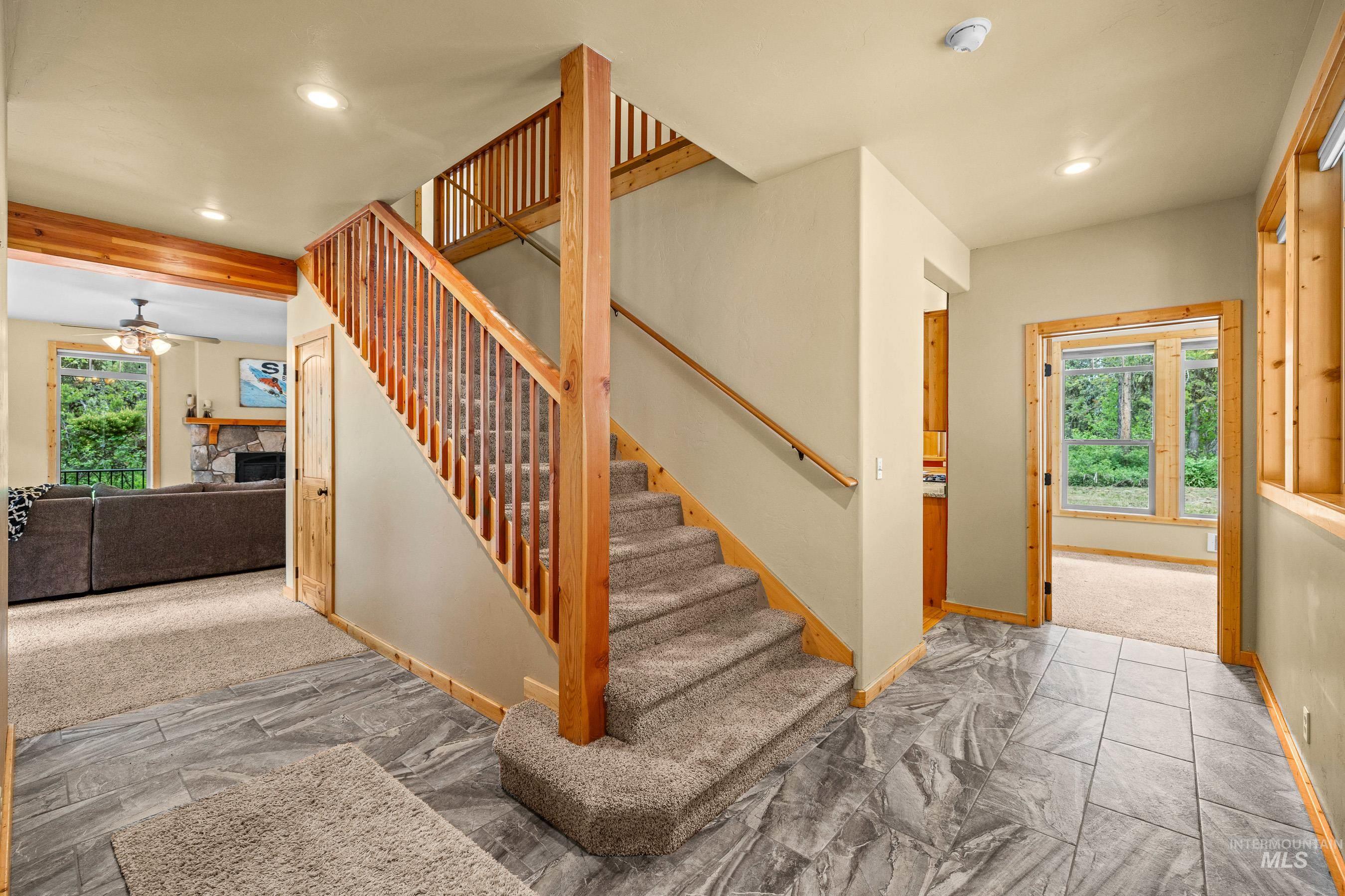 14199 Franklin Rd, McCall, Idaho 83638, 3 Bedrooms, 3.5 Bathrooms, Residential For Sale, Price $1,295,000, 98987059