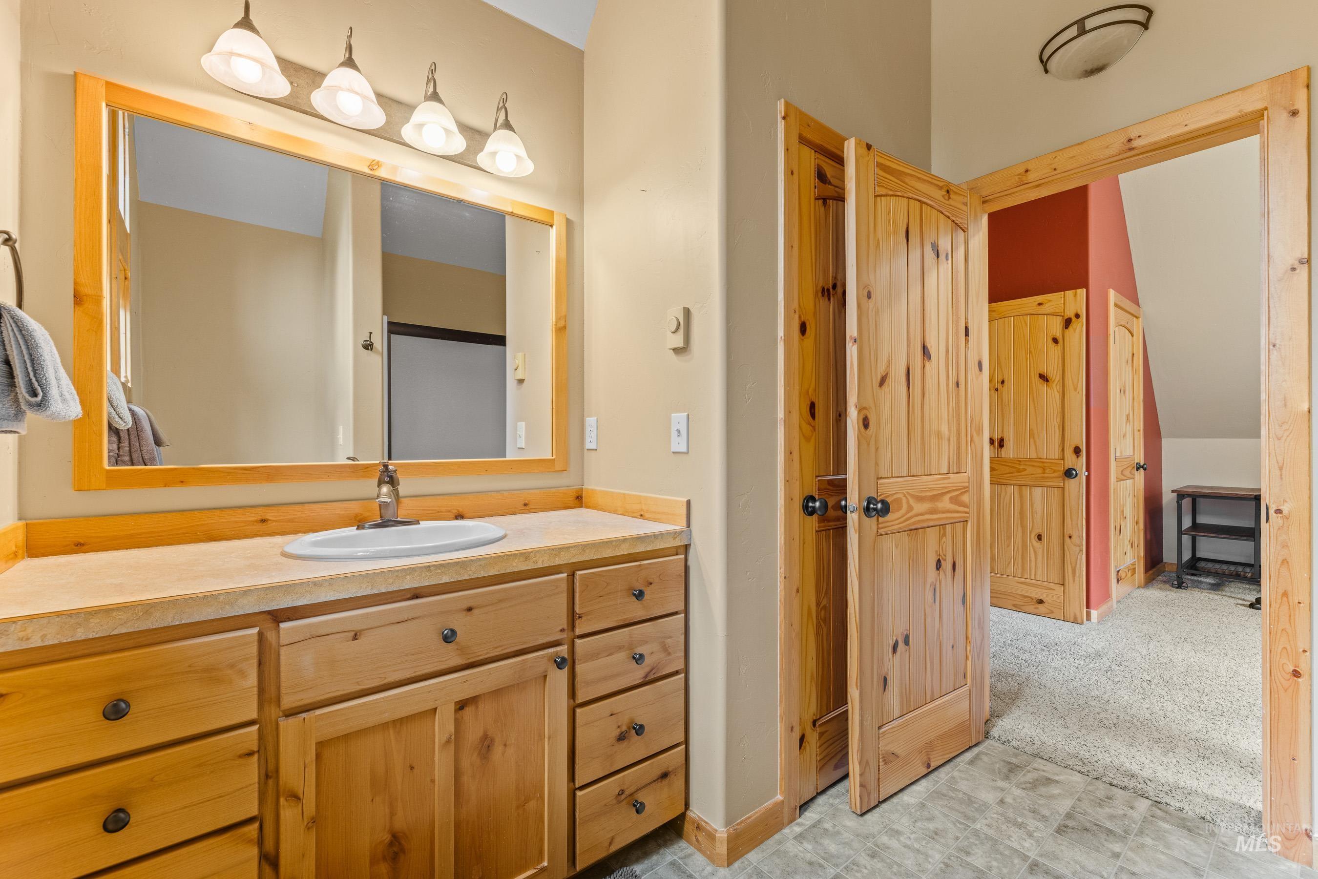14199 Franklin Rd, McCall, Idaho 83638, 3 Bedrooms, 3.5 Bathrooms, Residential For Sale, Price $1,295,000, 98987059