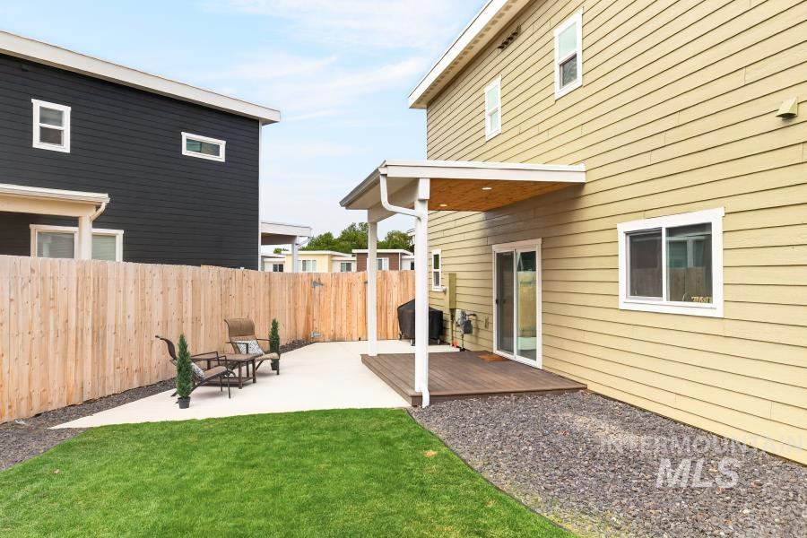 208 Wheatland Ct, Moscow, Idaho 83843, 4 Bedrooms, 2.5 Bathrooms, Residential For Sale, Price $475,000, 98987060