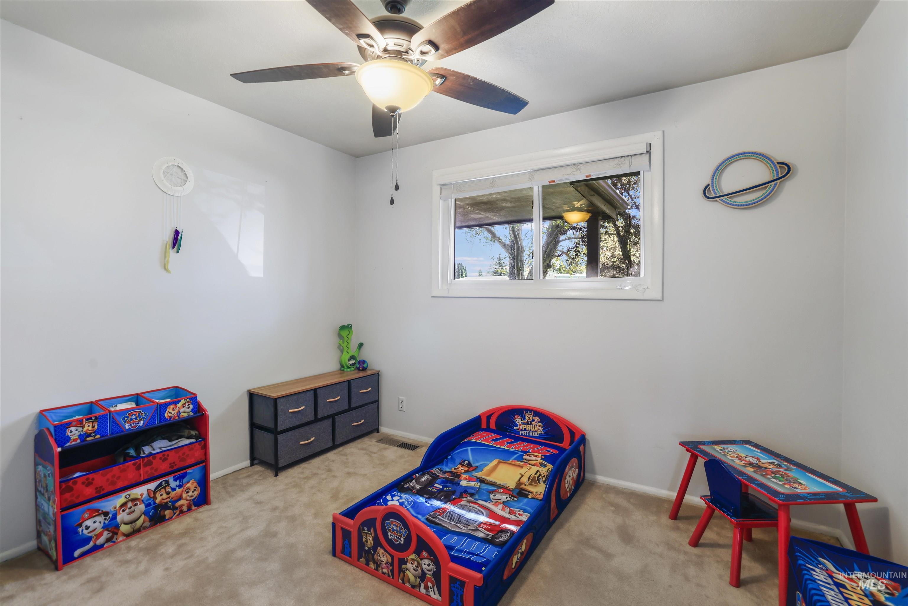 1139 Lavina Avenue, Twin Falls, Idaho 83301, 3 Bedrooms, 2 Bathrooms, Residential For Sale, Price $490,000, 98987061