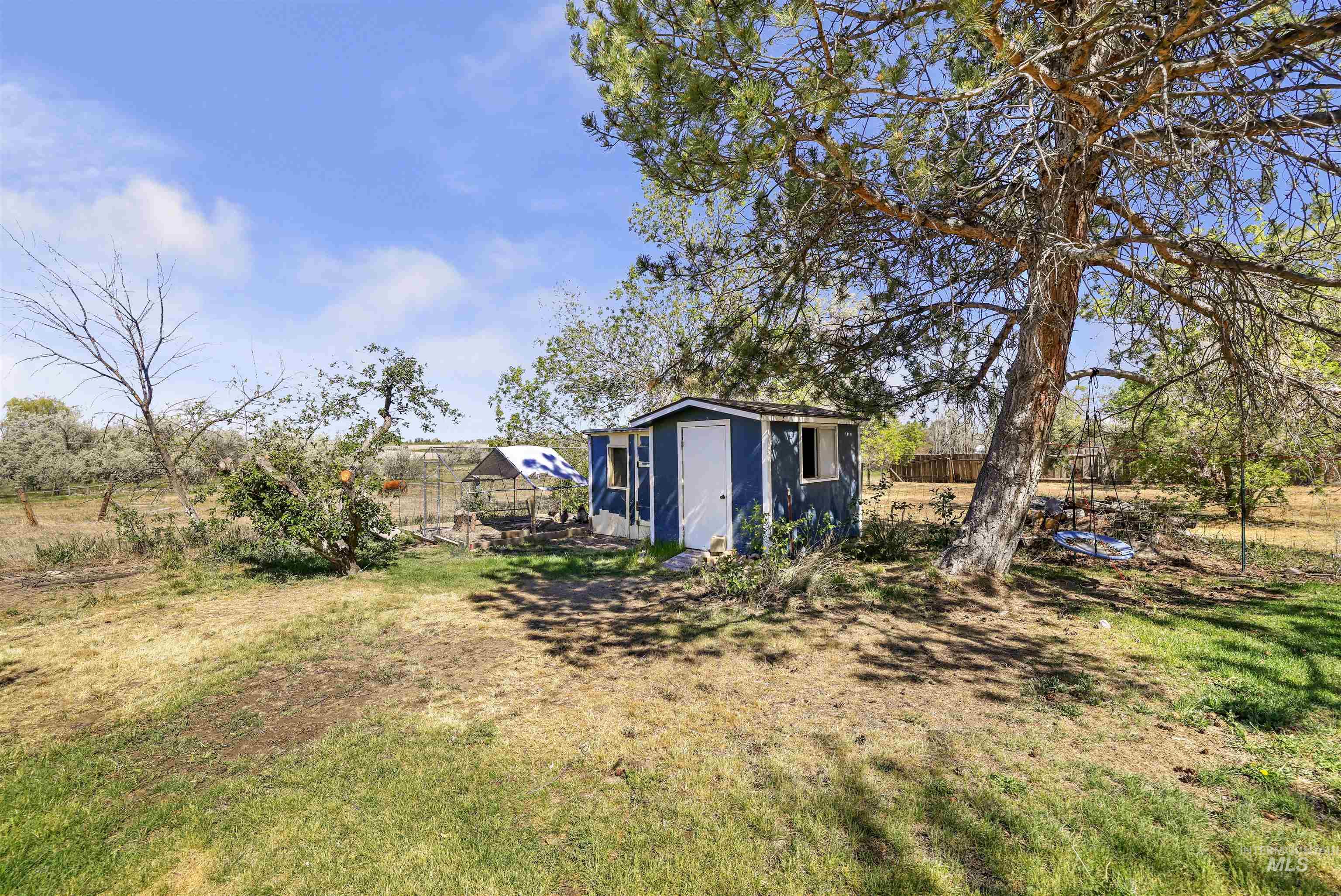 1139 Lavina Avenue, Twin Falls, Idaho 83301, 3 Bedrooms, 2 Bathrooms, Residential For Sale, Price $490,000, 98987061