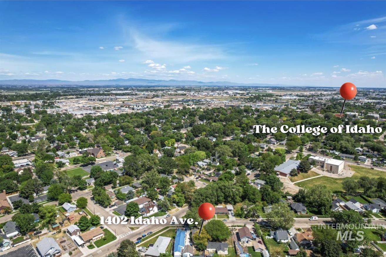 1402 Idaho Ave, Caldwell, Idaho 83605, 3 Bedrooms, 1.5 Bathrooms, Residential For Sale, Price $315,000, 98987062