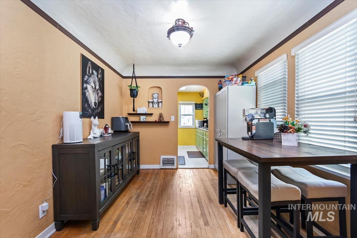 1402 Idaho Ave, Caldwell, Idaho 83605, 3 Bedrooms, 1.5 Bathrooms, Residential For Sale, Price $315,000, 98987062
