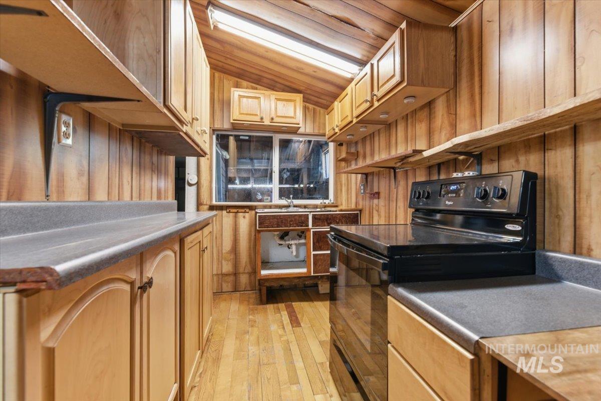 229 Tollgate Rd, Boise, Idaho 83716, 1 Bedroom, 1 Bathroom, Residential For Sale, Price $199,000, 98987063