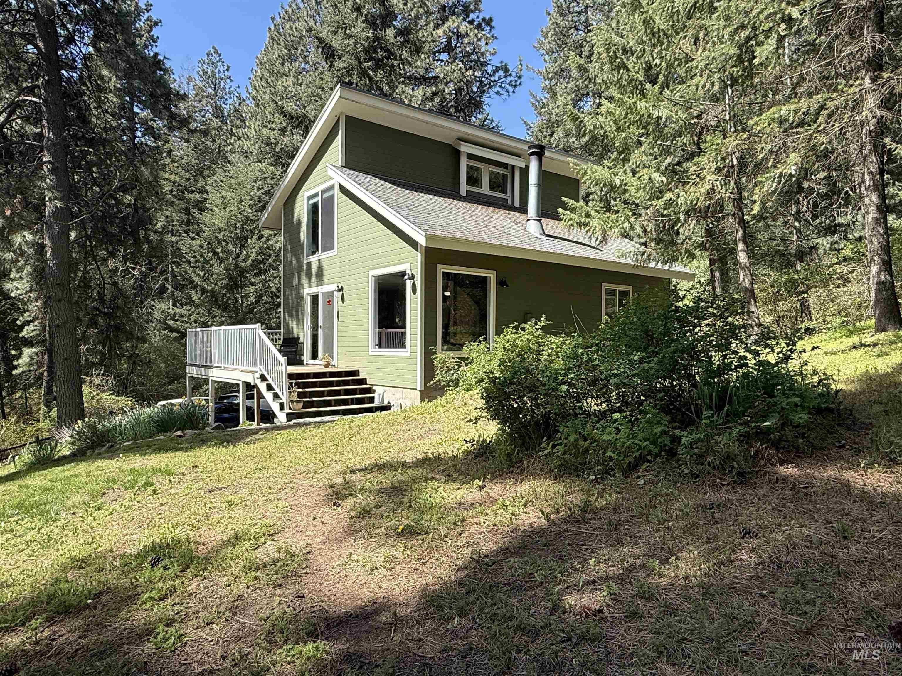 1006 Ken Trl, Moscow, Idaho 83843, 4 Bedrooms, 3 Bathrooms, Residential For Sale, Price $685,000, 98987066