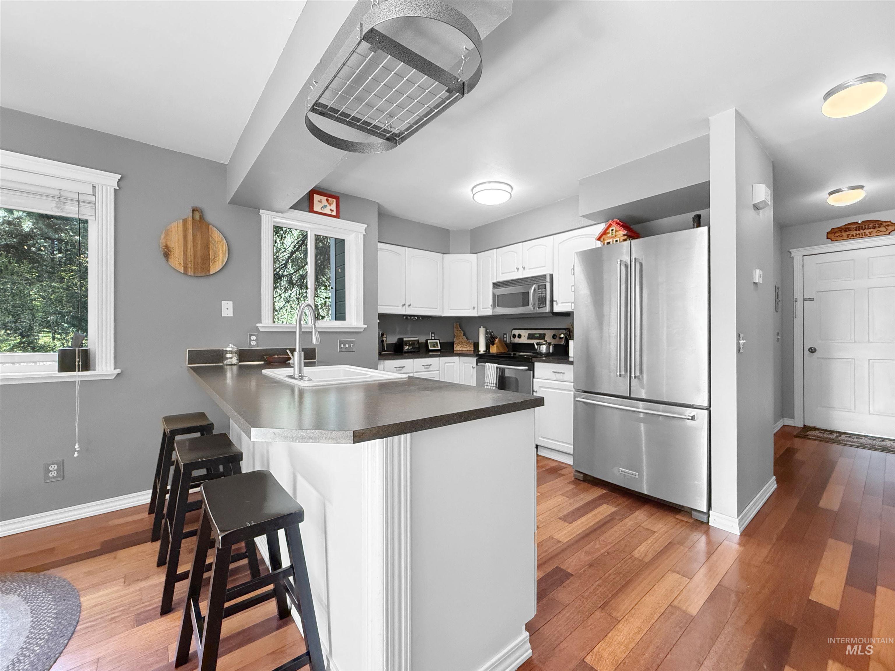 1006 Ken Trl, Moscow, Idaho 83843, 4 Bedrooms, 3 Bathrooms, Residential For Sale, Price $685,000, 98987066
