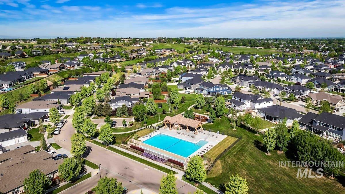 2000 E Lodge Trail Dr, Meridian, Idaho 83642-4497, 3 Bedrooms, 2.5 Bathrooms, Residential For Sale, Price $1,049,000, 98987070