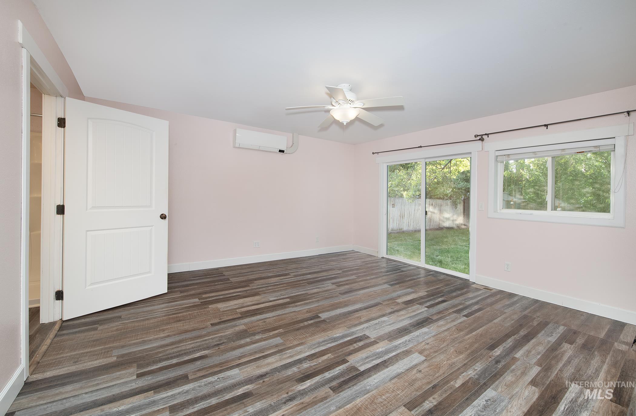 252 SE Boulevard, New Plymouth, Idaho 83655, 3 Bedrooms, 2 Bathrooms, Residential For Sale, Price $489,000, 98987071