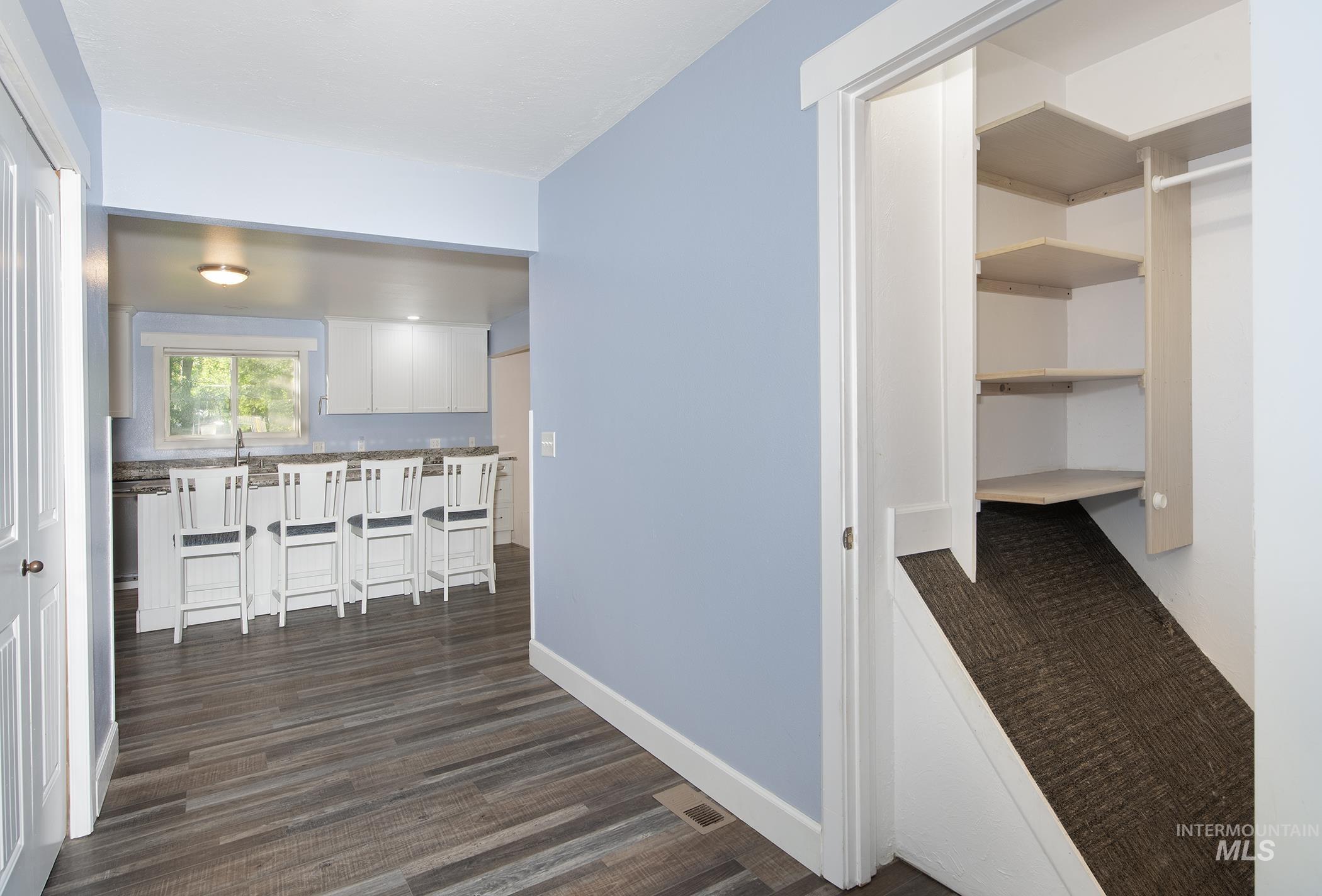 252 SE Boulevard, New Plymouth, Idaho 83655, 3 Bedrooms, 2 Bathrooms, Residential For Sale, Price $530,000,MLS 98987071