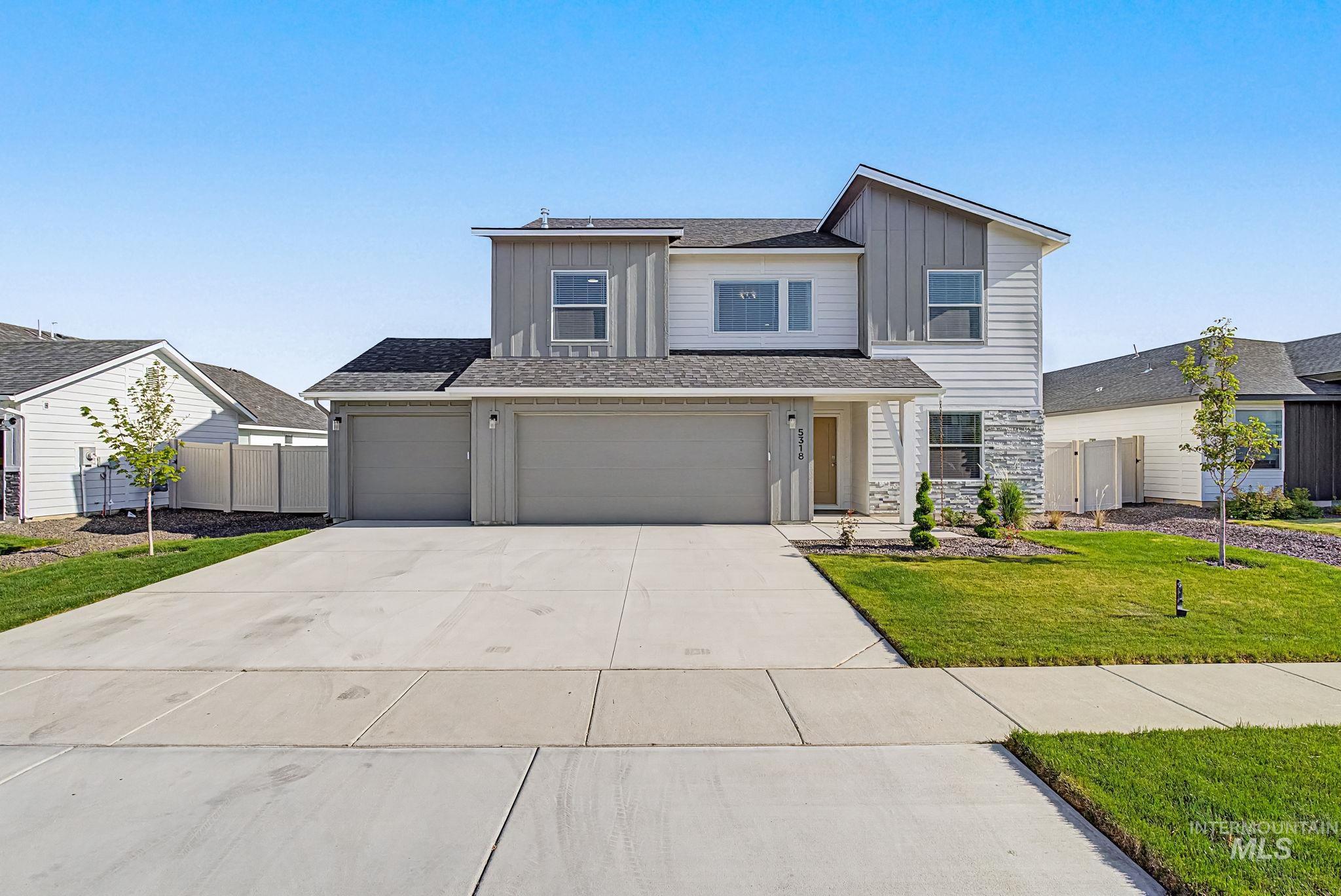 5318 E Grizzly, Nampa, Idaho 83687, 4 Bedrooms, 2.5 Bathrooms, Residential For Sale, Price $579,000, 98987072
