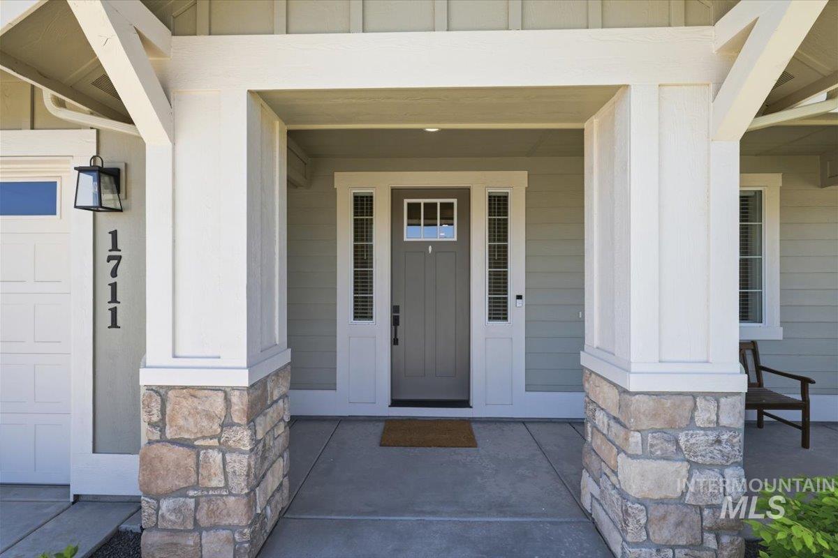 1711 E Spire St, Meridian, Idaho 83642, 4 Bedrooms, 3.5 Bathrooms, Residential For Sale, Price $889,900, 98987073