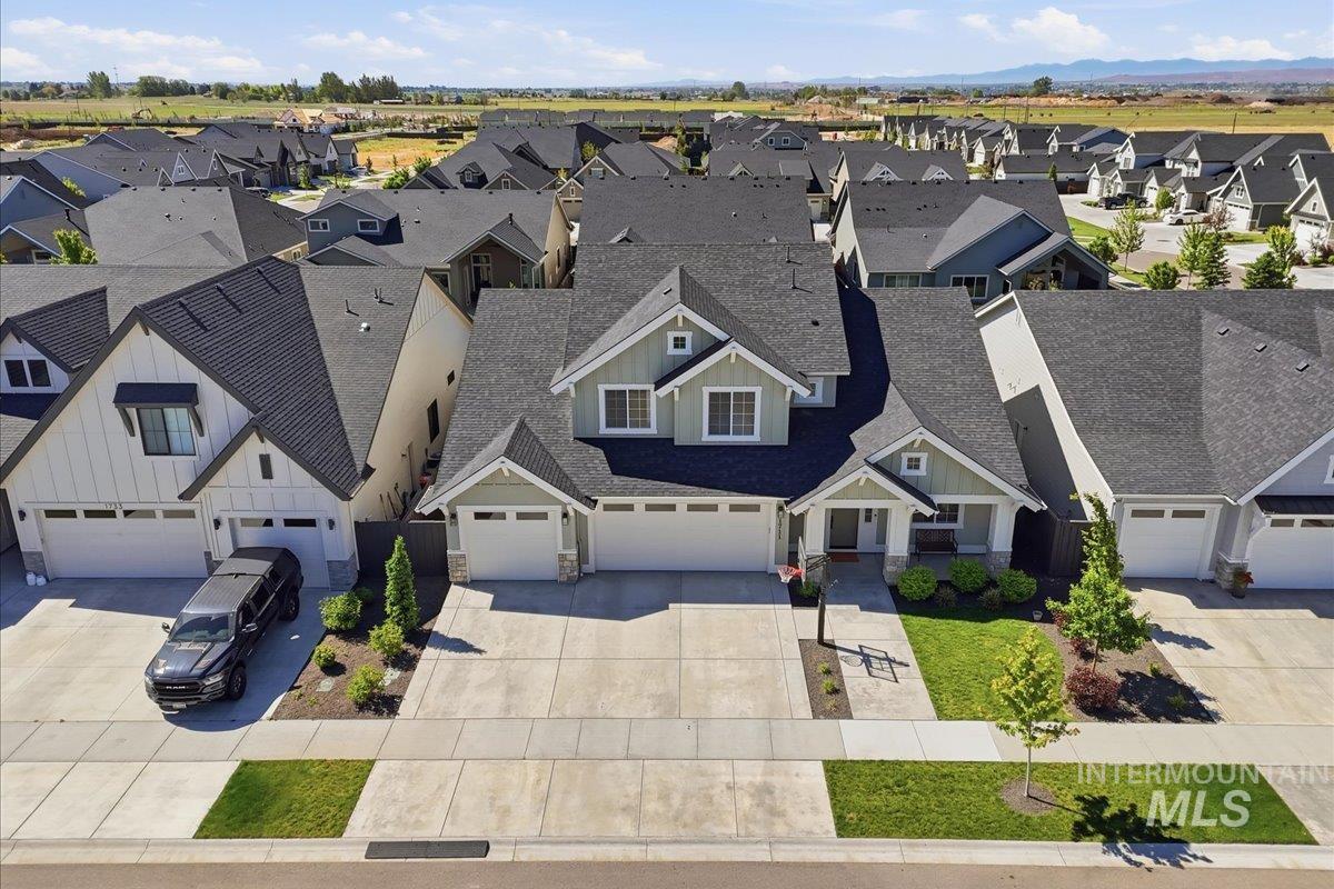 1711 E Spire St, Meridian, Idaho 83642, 4 Bedrooms, 3.5 Bathrooms, Residential For Sale, Price $889,900, 98987073