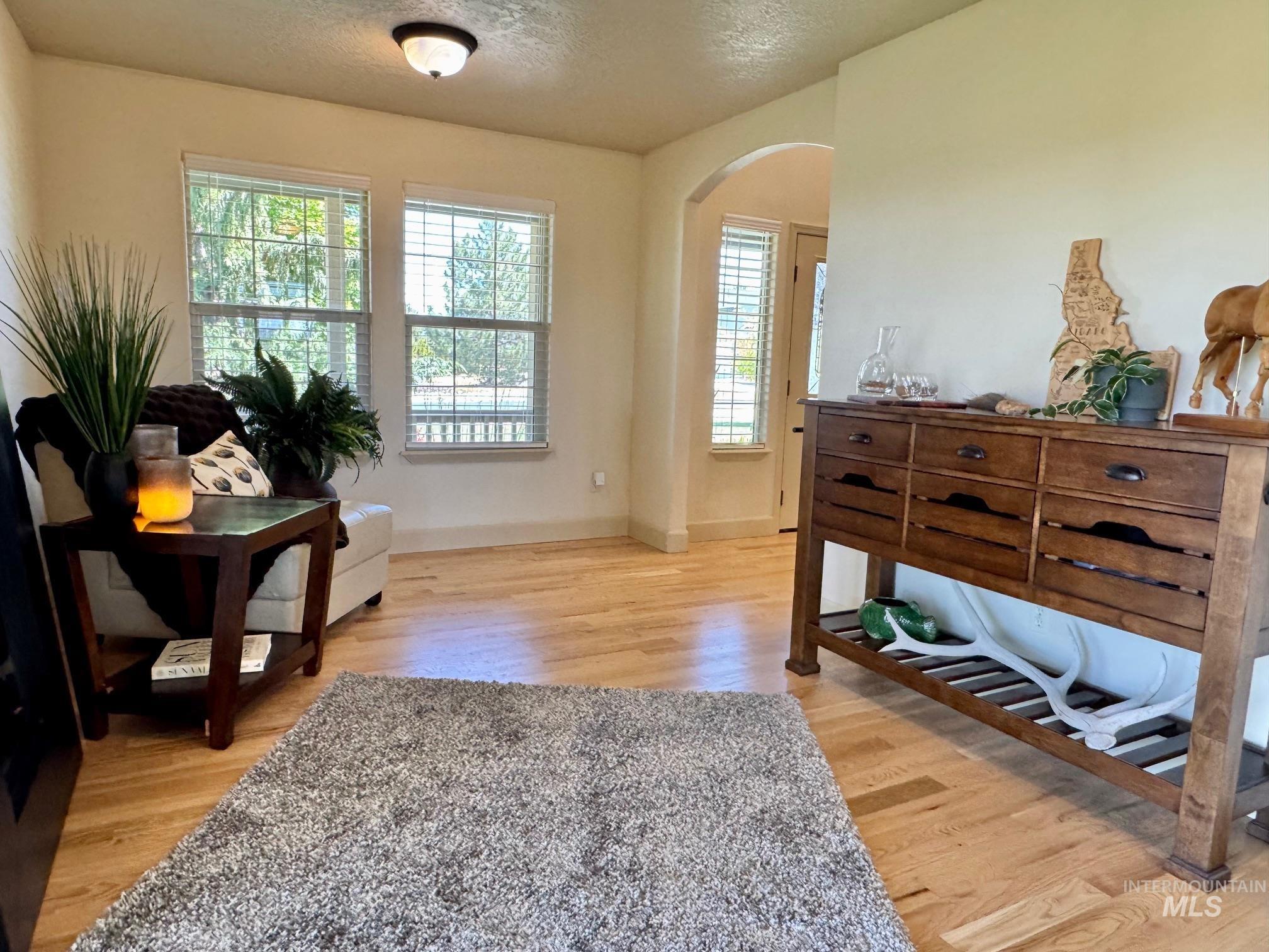 9299 Kemp Road, Middleton, Idaho 83644-5352, 5 Bedrooms, 3 Bathrooms, Residential For Sale, Price $1,069,000, 98987075