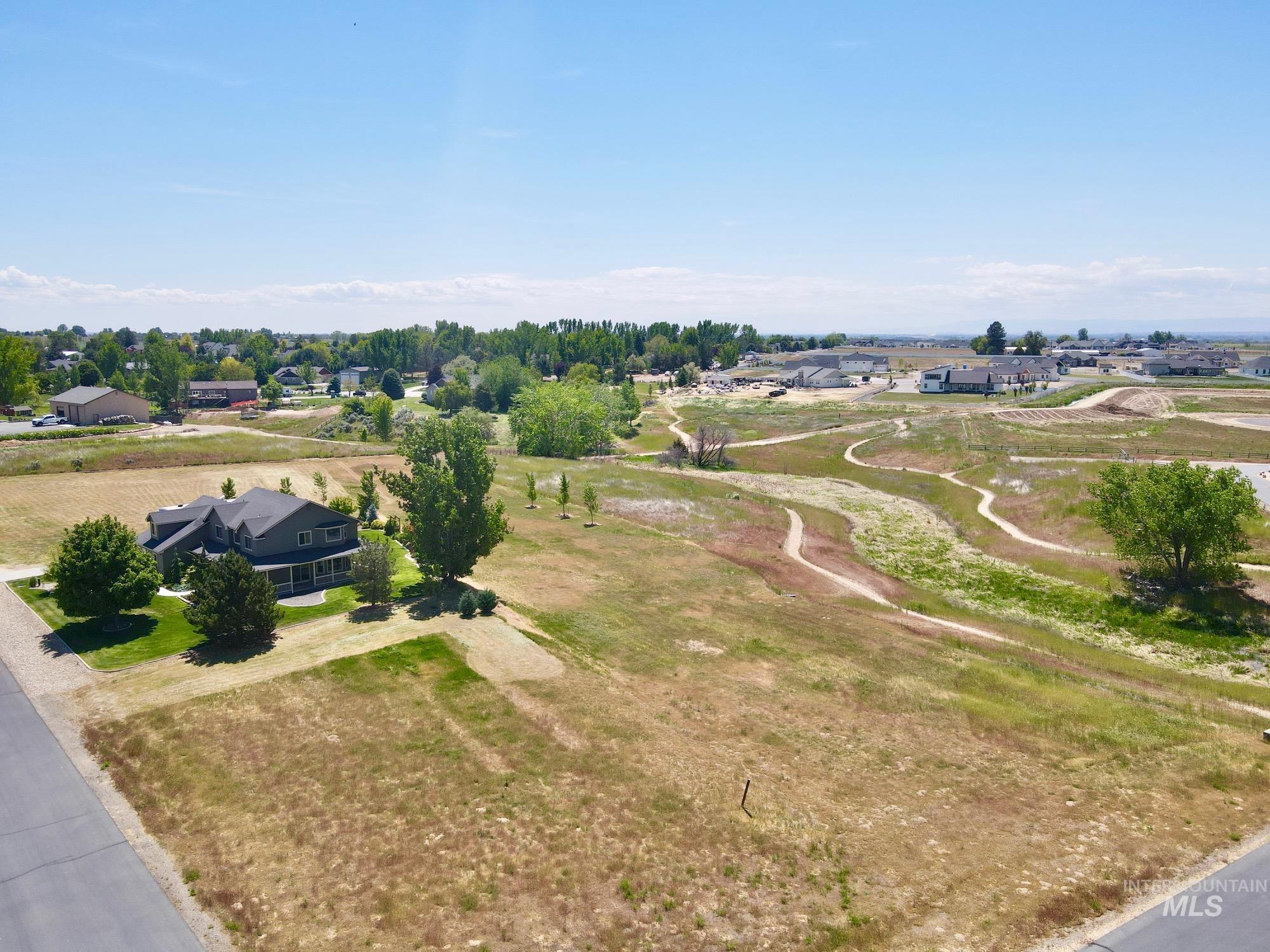 9299 Kemp Road, Middleton, Idaho 83644-5352, 5 Bedrooms, 3 Bathrooms, Residential For Sale, Price $1,069,000, 98987075