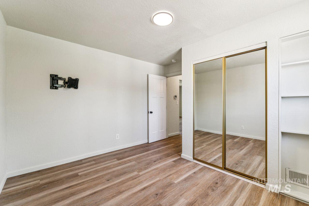 3504 N Jackie Ln, Boise, Idaho 83704, 2 Bedrooms, 1 Bathroom, Residential For Sale, Price $365,000, 98987079