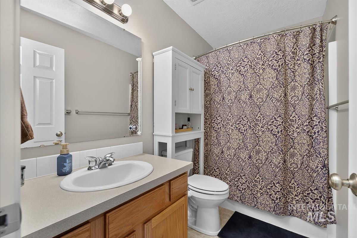 12518 W Abram Drive, Boise, Idaho 83713, 5 Bedrooms, 2.5 Bathrooms, Residential For Sale, Price $599,000,MLS 98987080