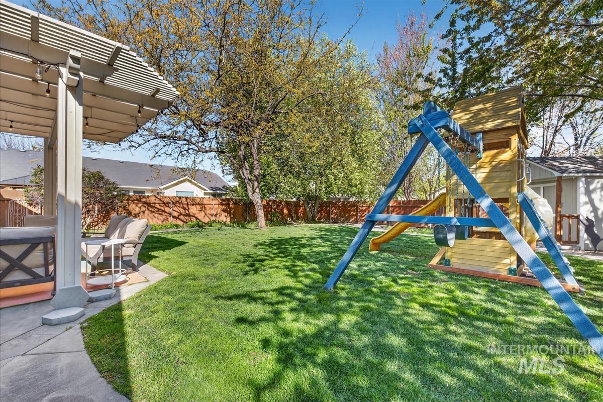 12518 W Abram Drive, Boise, Idaho 83713, 5 Bedrooms, 2.5 Bathrooms, Residential For Sale, Price $599,000,MLS 98987080