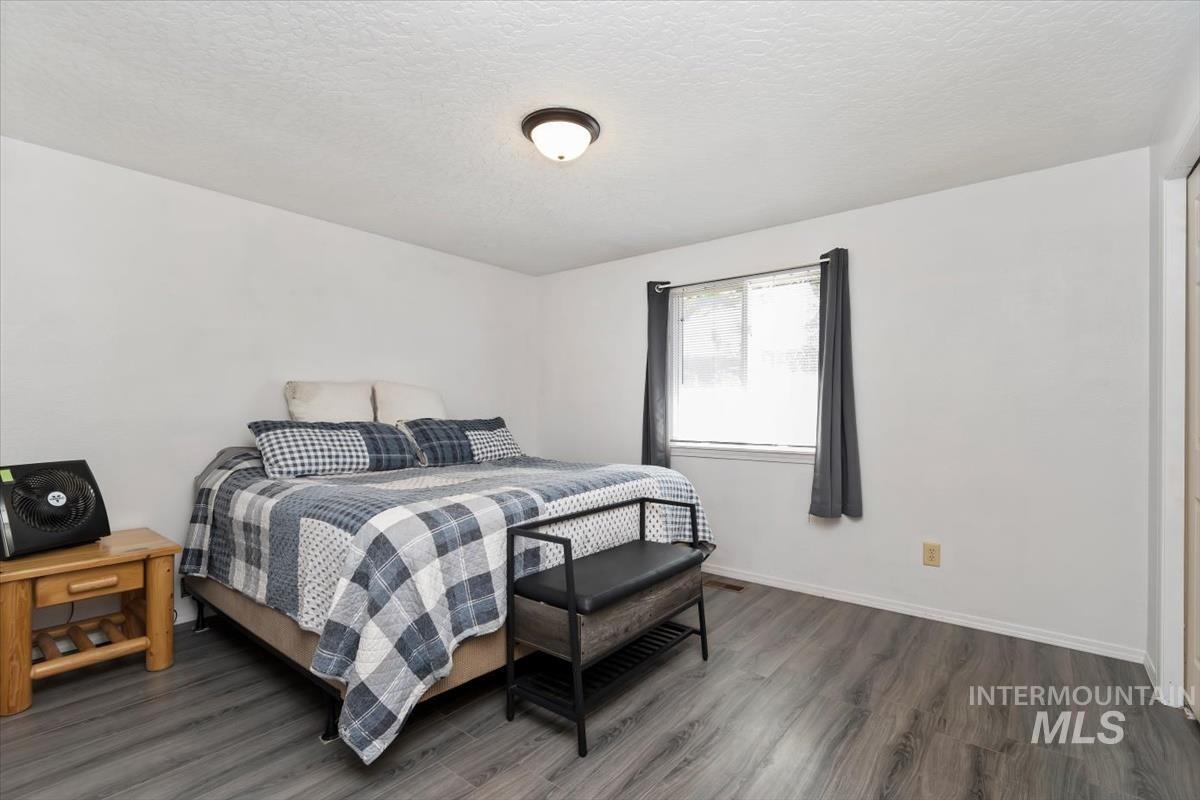 1515 4th St N, Nampa, Idaho 83687, 2 Bedrooms, 1 Bathroom, Residential For Sale, Price $304,900, 98987081