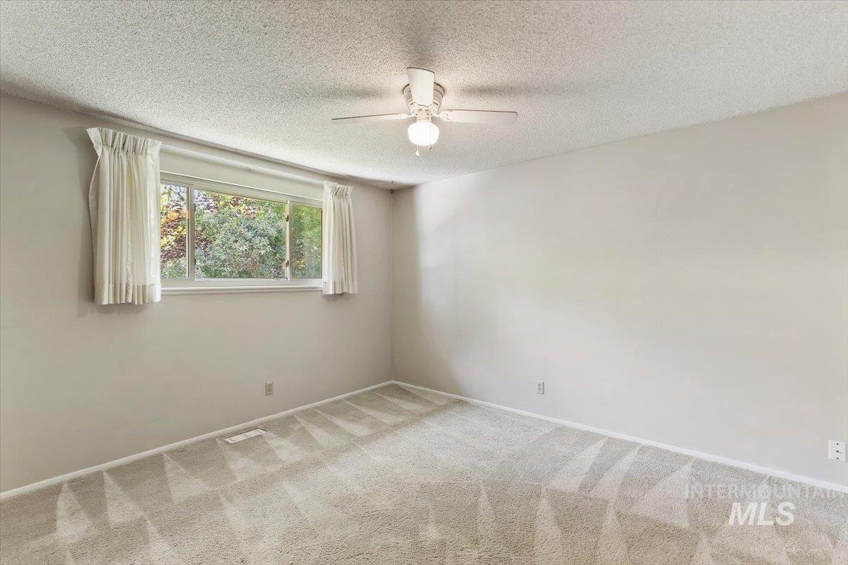 8755 W Cranbrook Dr, Boise, Idaho 83704, 4 Bedrooms, 2 Bathrooms, Residential For Sale, Price $629,900,MLS 98987082