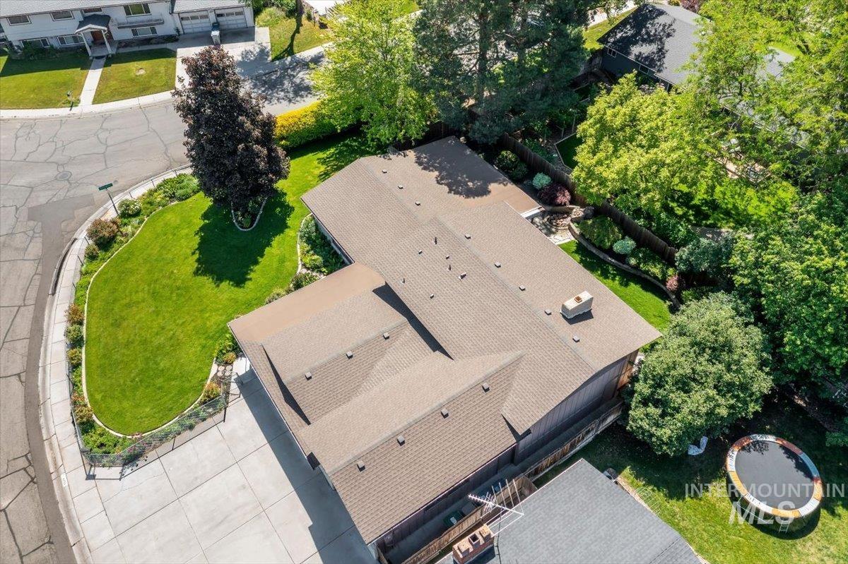 8755 W Cranbrook Dr, Boise, Idaho 83704, 4 Bedrooms, 2 Bathrooms, Residential For Sale, Price $629,900,MLS 98987082