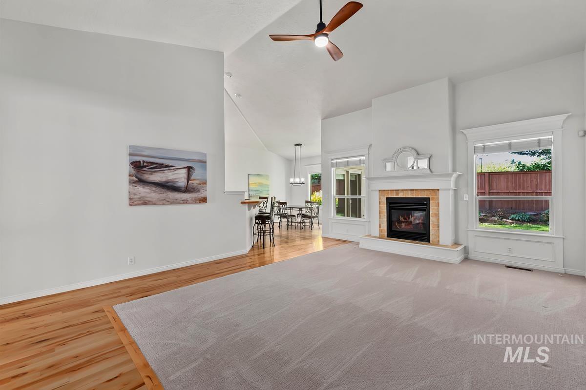 593 E Whitney Ct, Eagle, Idaho 83616, 3 Bedrooms, 2 Bathrooms, Residential For Sale, Price $545,000,MLS 98987083