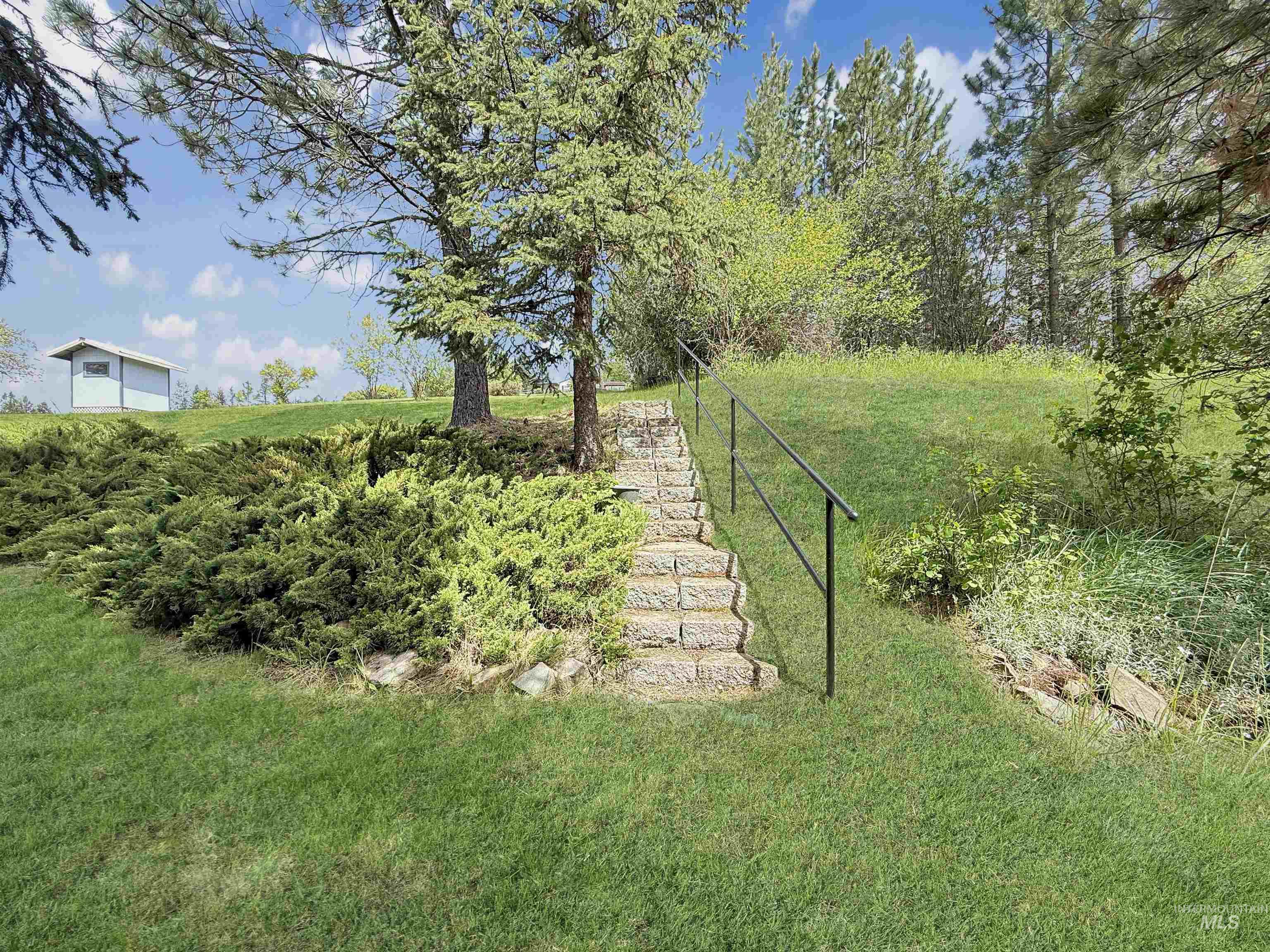 105 2nd Ave, Deary, Idaho 83823, 3 Bedrooms, 1 Bathroom, Residential For Sale, Price $345,000,MLS 98987085