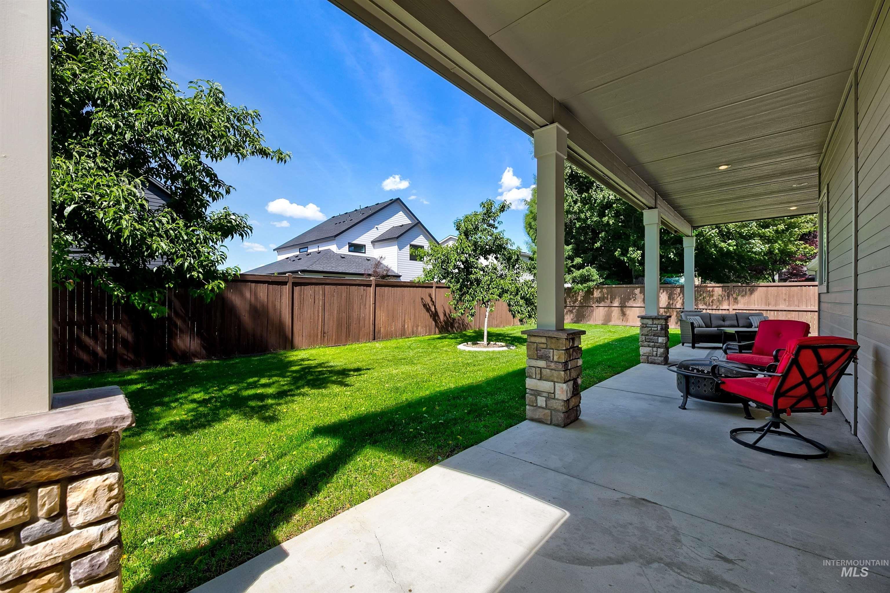 920 W Bacall St., Meridian, Idaho 83646, 5 Bedrooms, 3.5 Bathrooms, Residential For Sale, Price $819,900,MLS 98987087