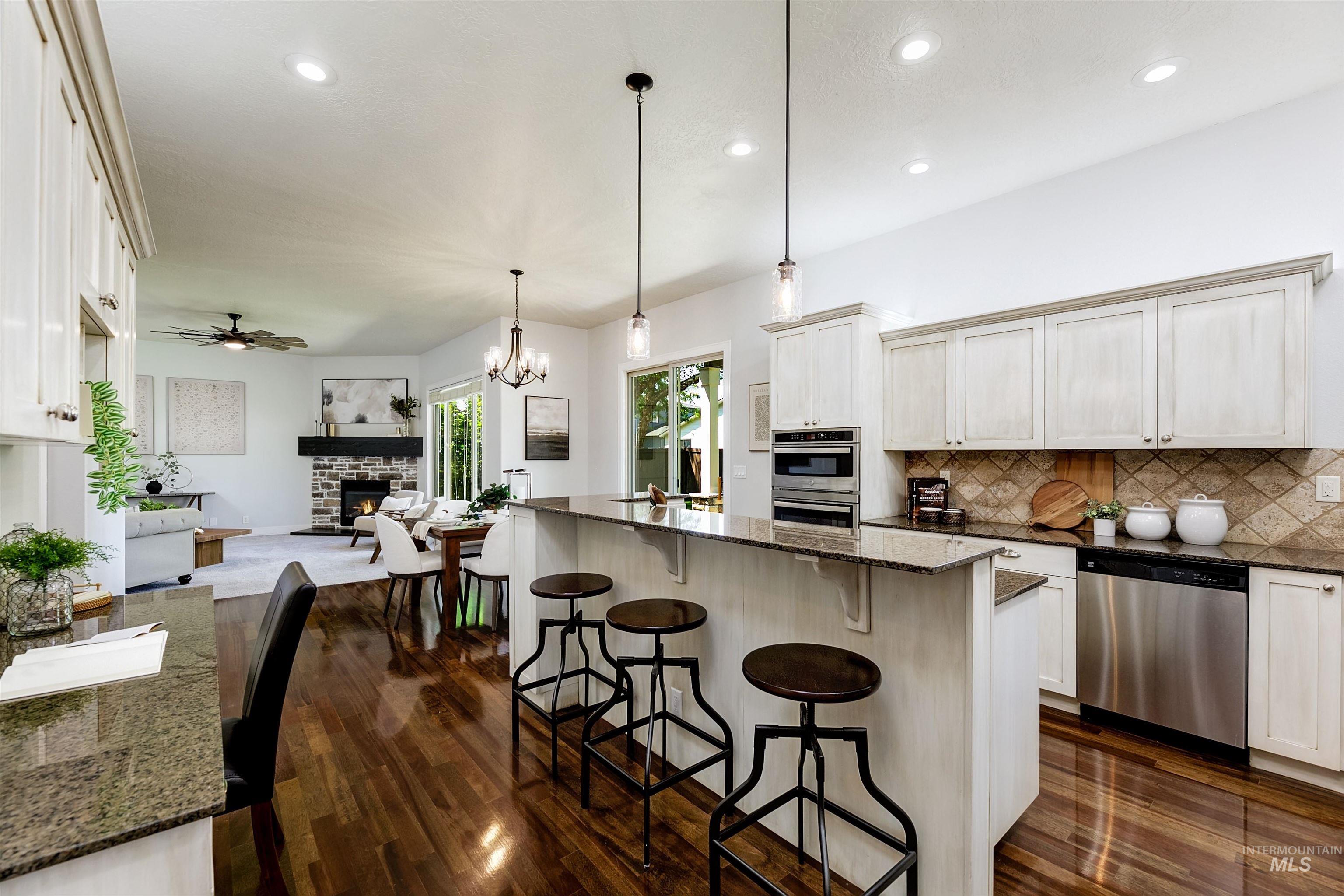 920 W Bacall St., Meridian, Idaho 83646, 5 Bedrooms, 3.5 Bathrooms, Residential For Sale, Price $819,900,MLS 98987087
